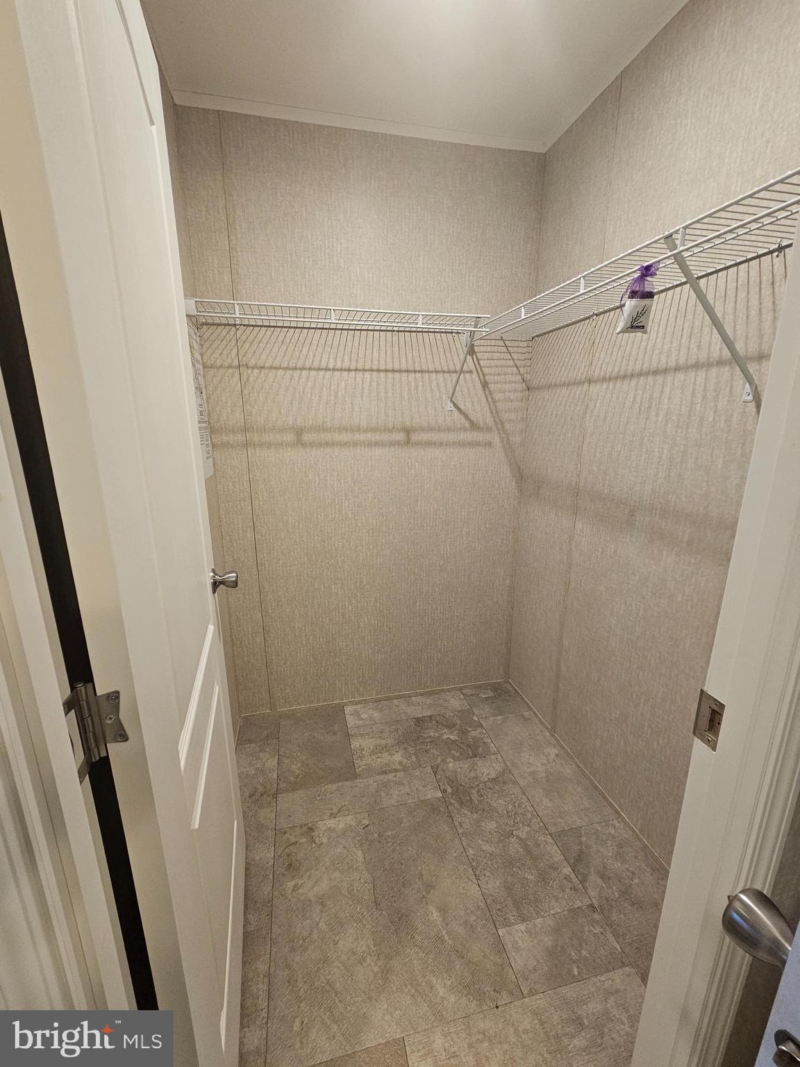 VALLEY VIEW - Residential