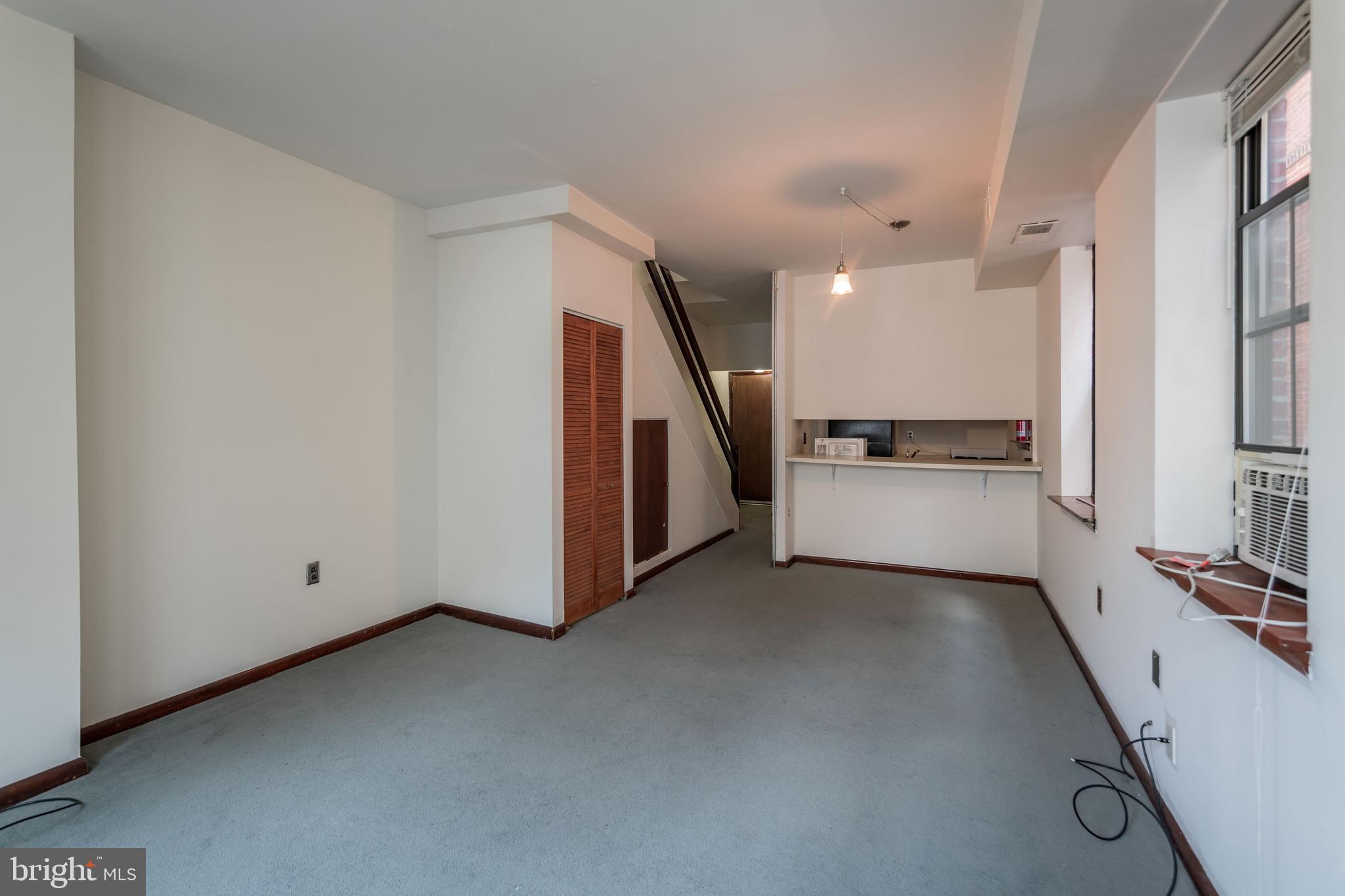 BELLA VISTA - Residential Lease