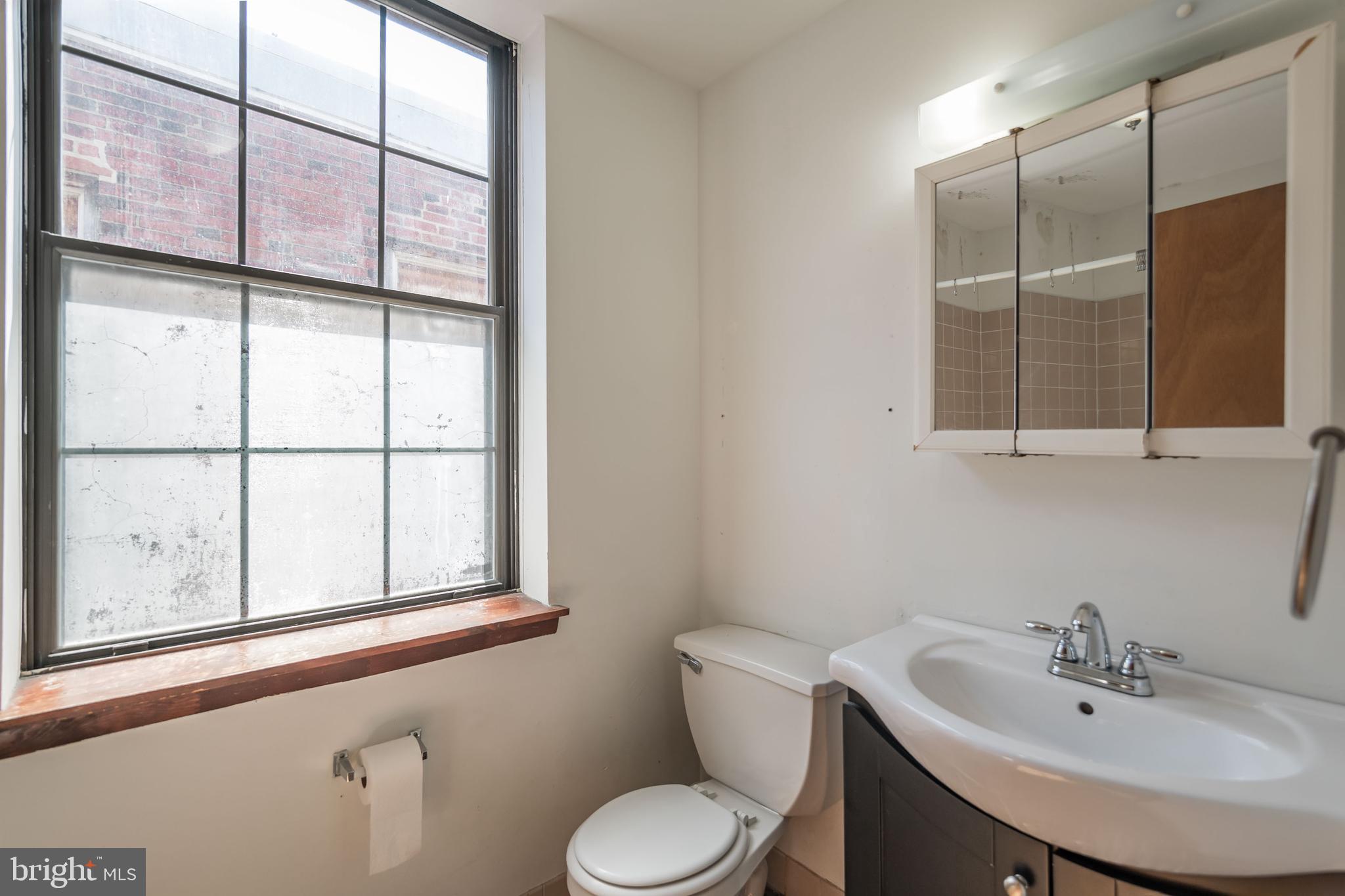 BELLA VISTA - Residential Lease