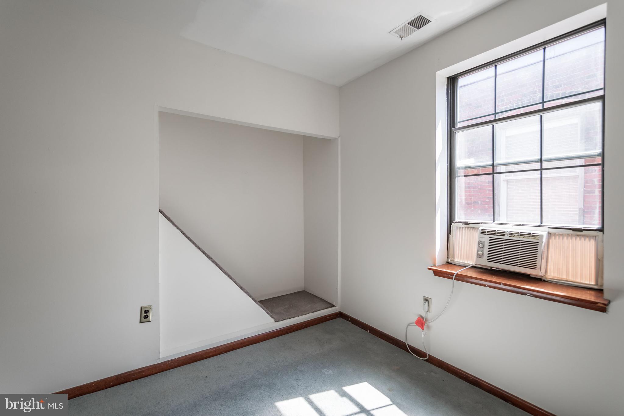 BELLA VISTA - Residential Lease