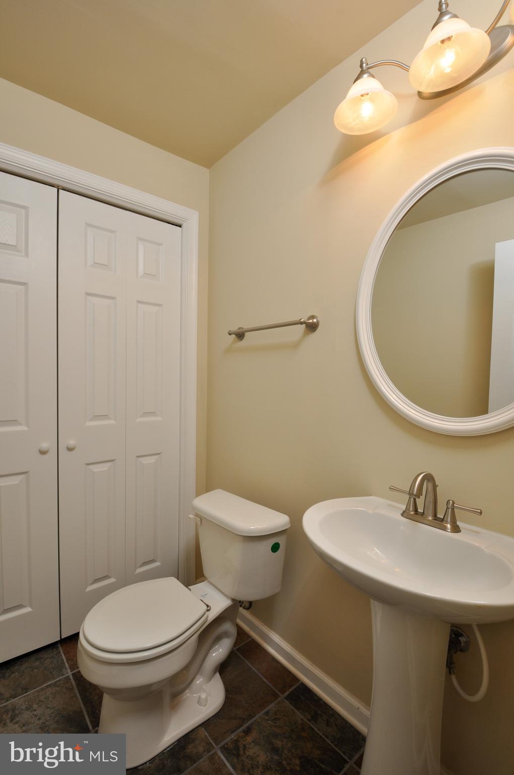 MONMOUTH VILLAGE - Residential Lease