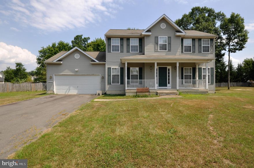 MINI OPEN HOUSE Saturday January 21, 12noon-1PM
With close proximity to Harry Nice Bridge and Dahlgren Naval base, the beautiful custom owner's suite rounds out this beautiful cul-de-sac home. With 4 bedrooms, 2 full and 2 half baths, there is room for everyone. The fully finished basement boasts plenty of open space, build in bookshelves and is perfect for movie nights at home or entertaining your friends and family. As you enter this well cared for home, the office or formal living room, with double full glass paneled doors, with plenty of natural sunlight, will grab your attention away from the hardwood foyer entrance. Wall to wall carpeting in the living areas make for cozy comfort. An upper level washer and dryer area round out this well thought out floor plan. Long term rentals are accepted.