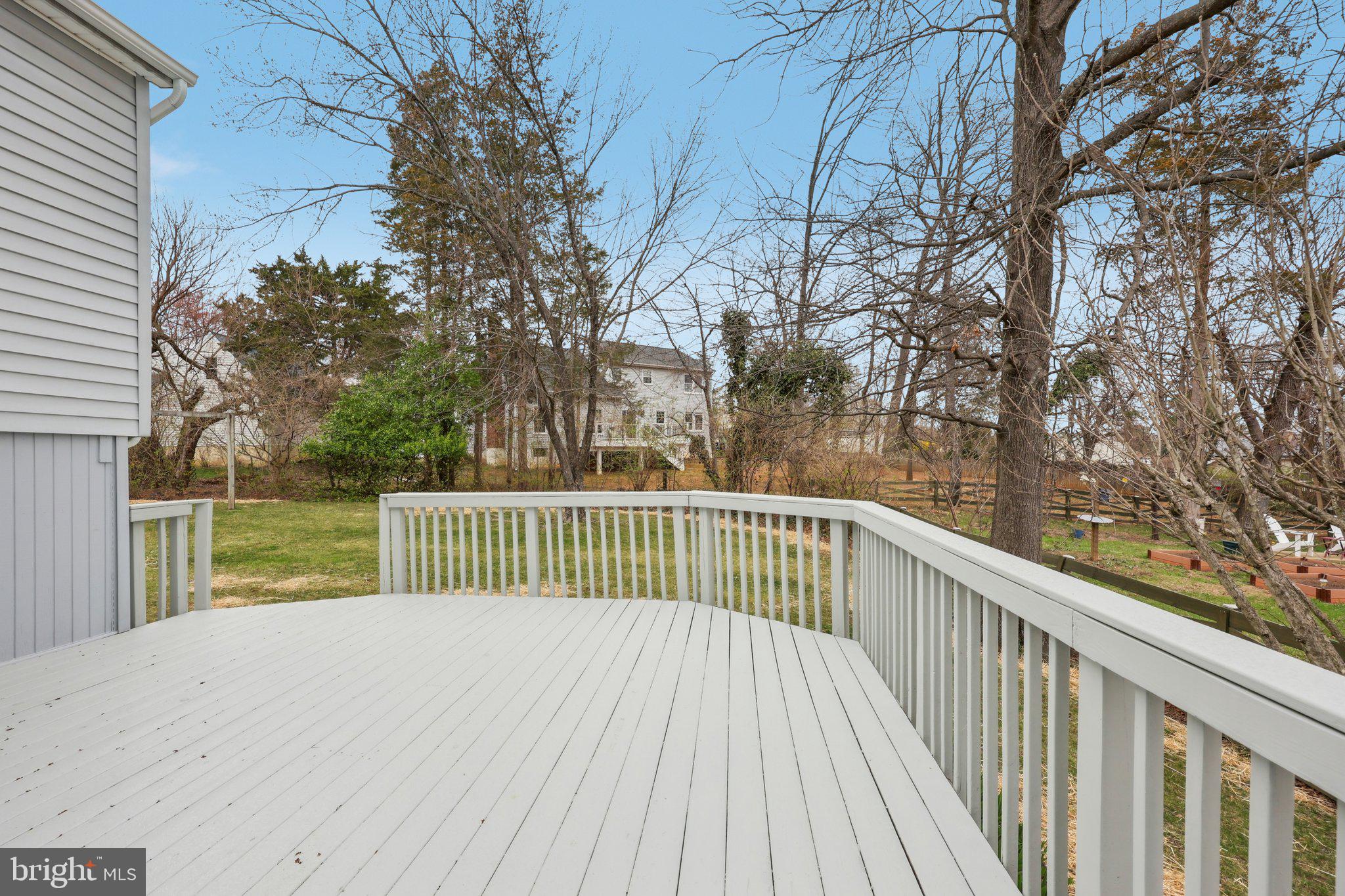 HUNTERS CREEK - Residential