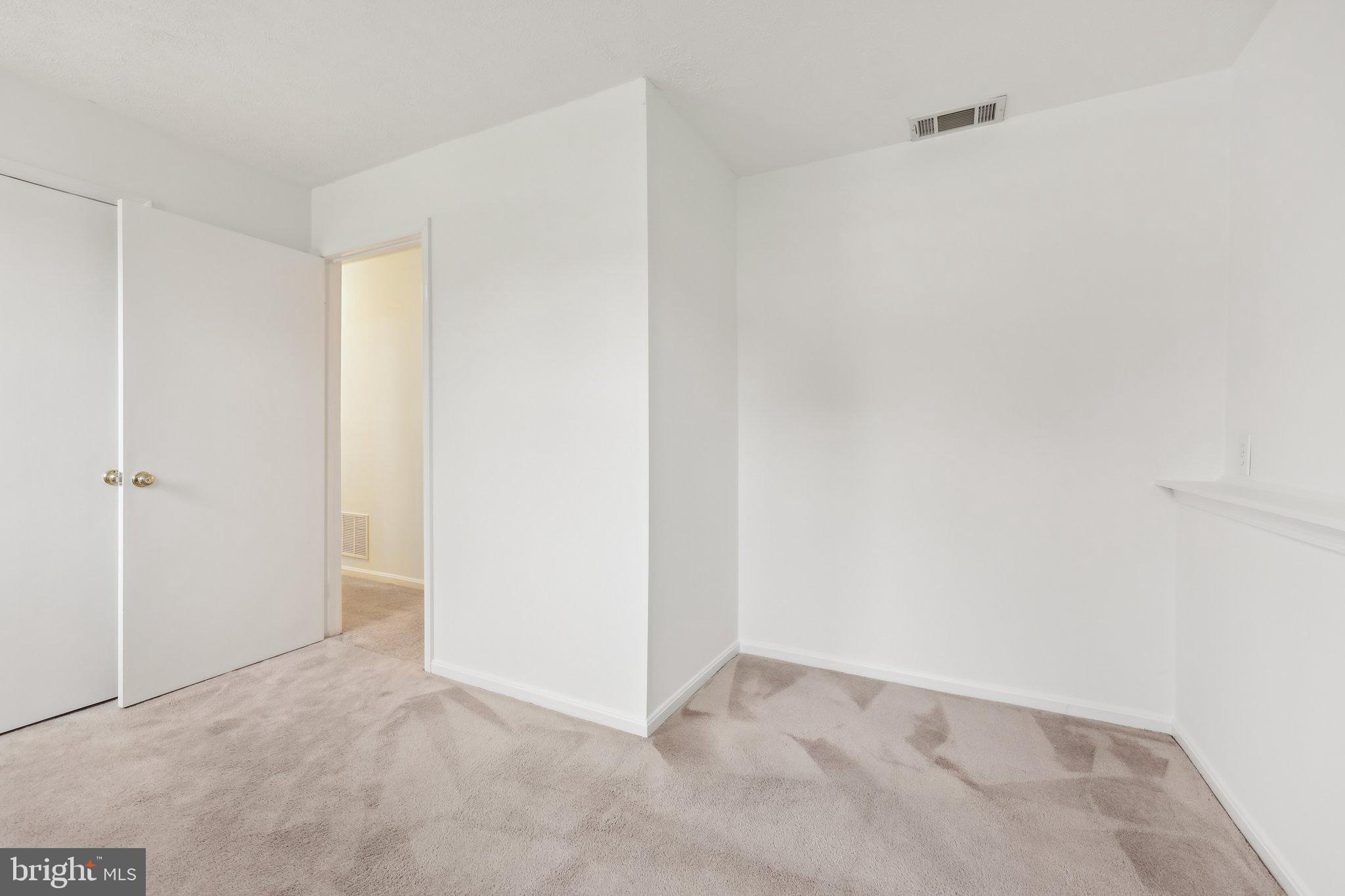 HUNTERS CREEK - Residential