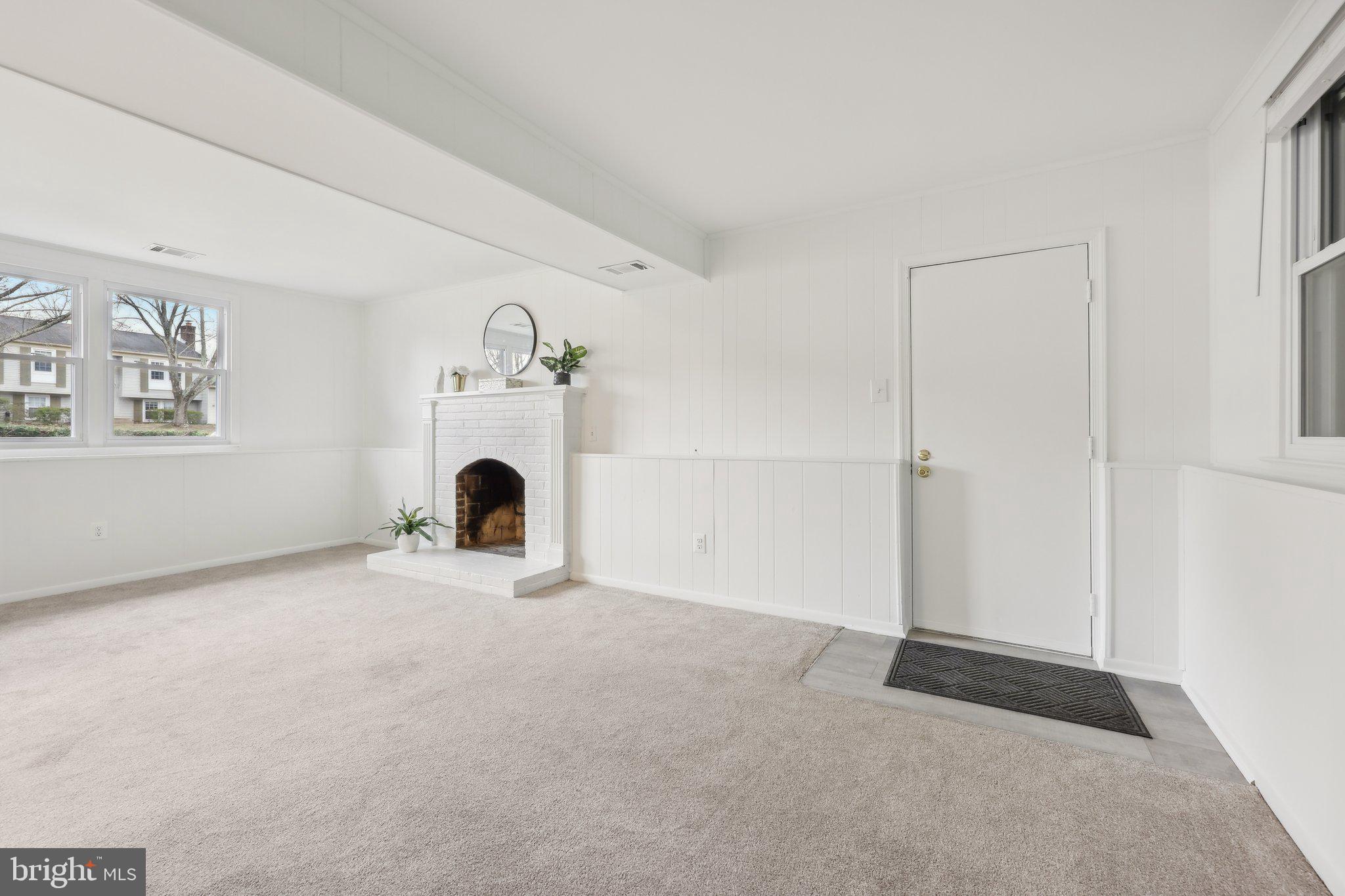 HUNTERS CREEK - Residential