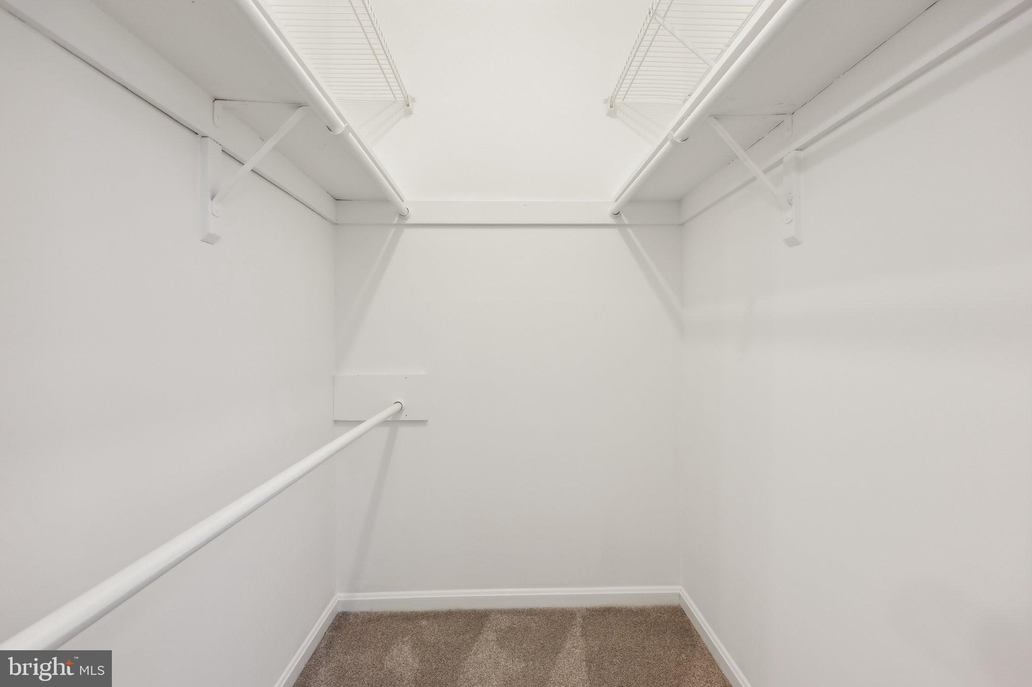 HUNTERS CREEK - Residential