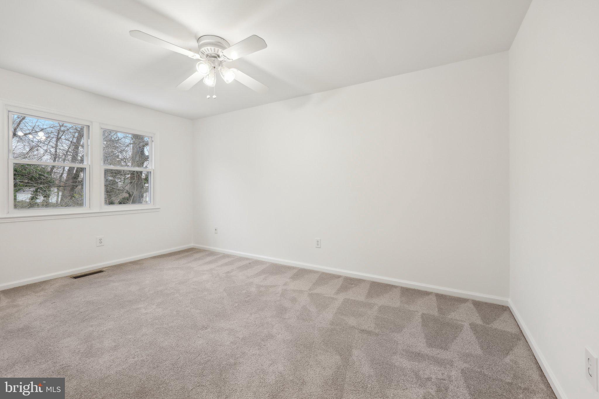 HUNTERS CREEK - Residential