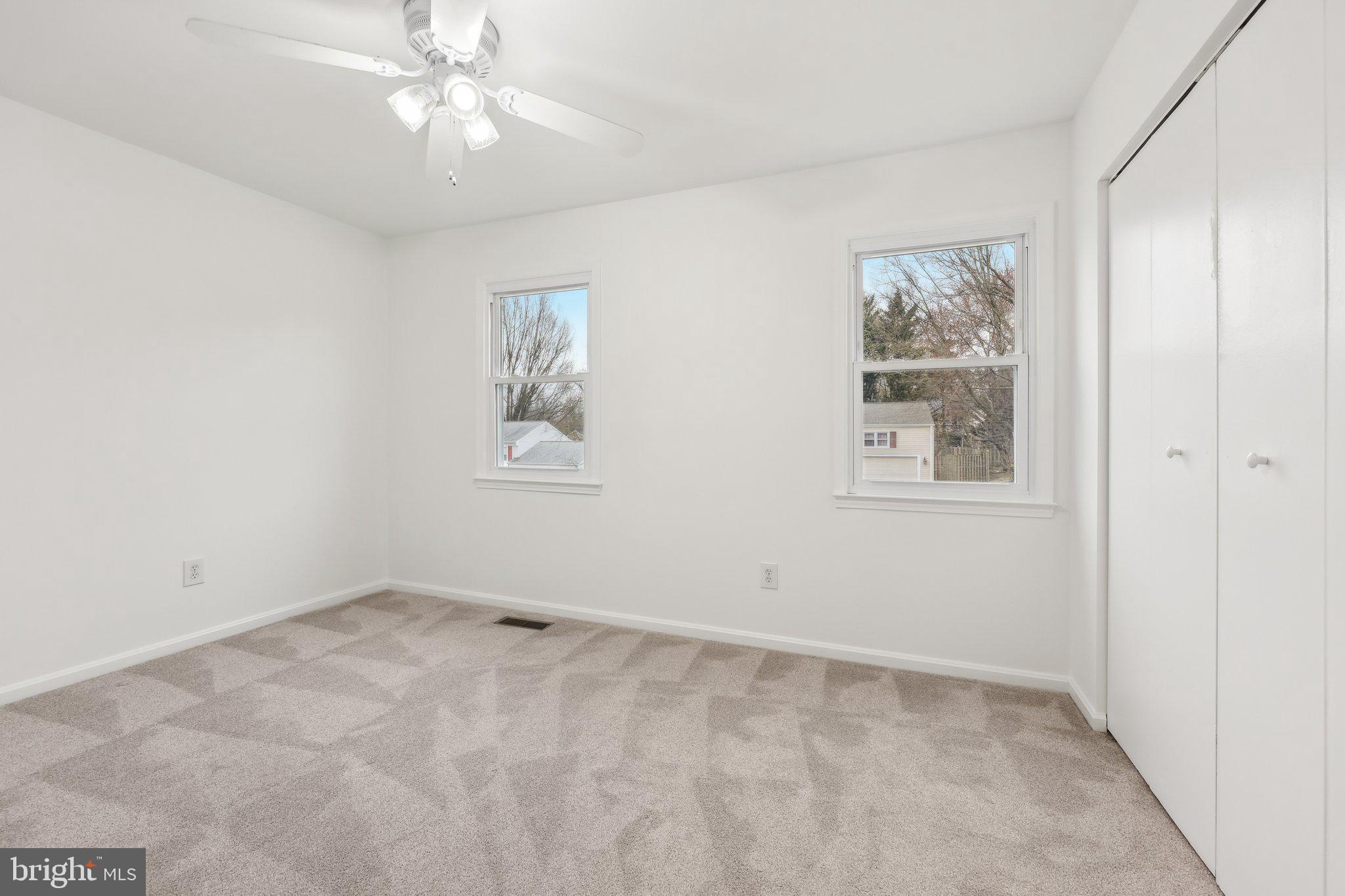 HUNTERS CREEK - Residential