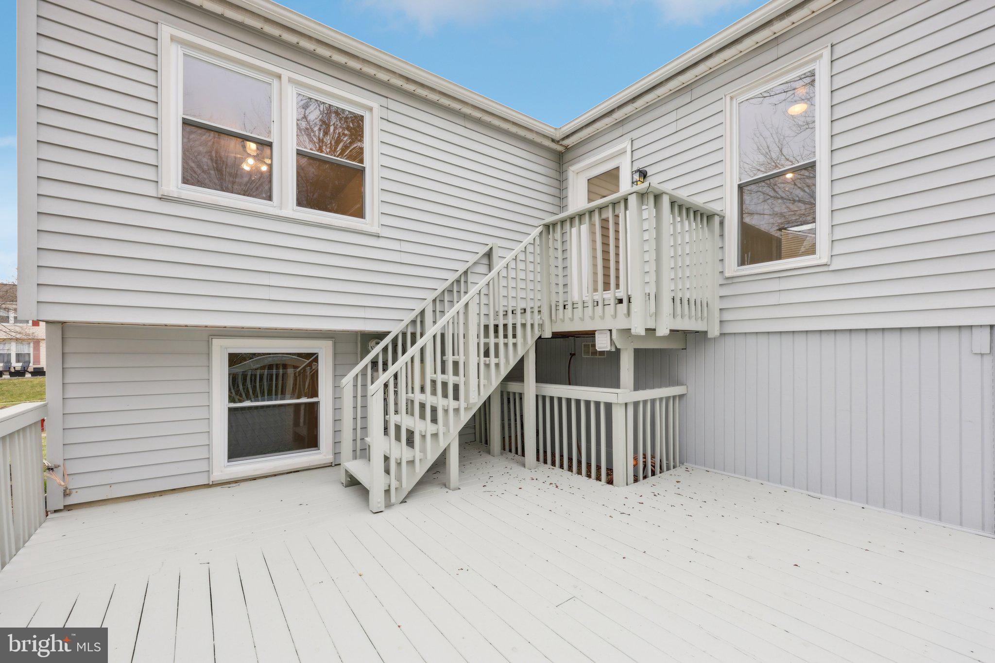 HUNTERS CREEK - Residential