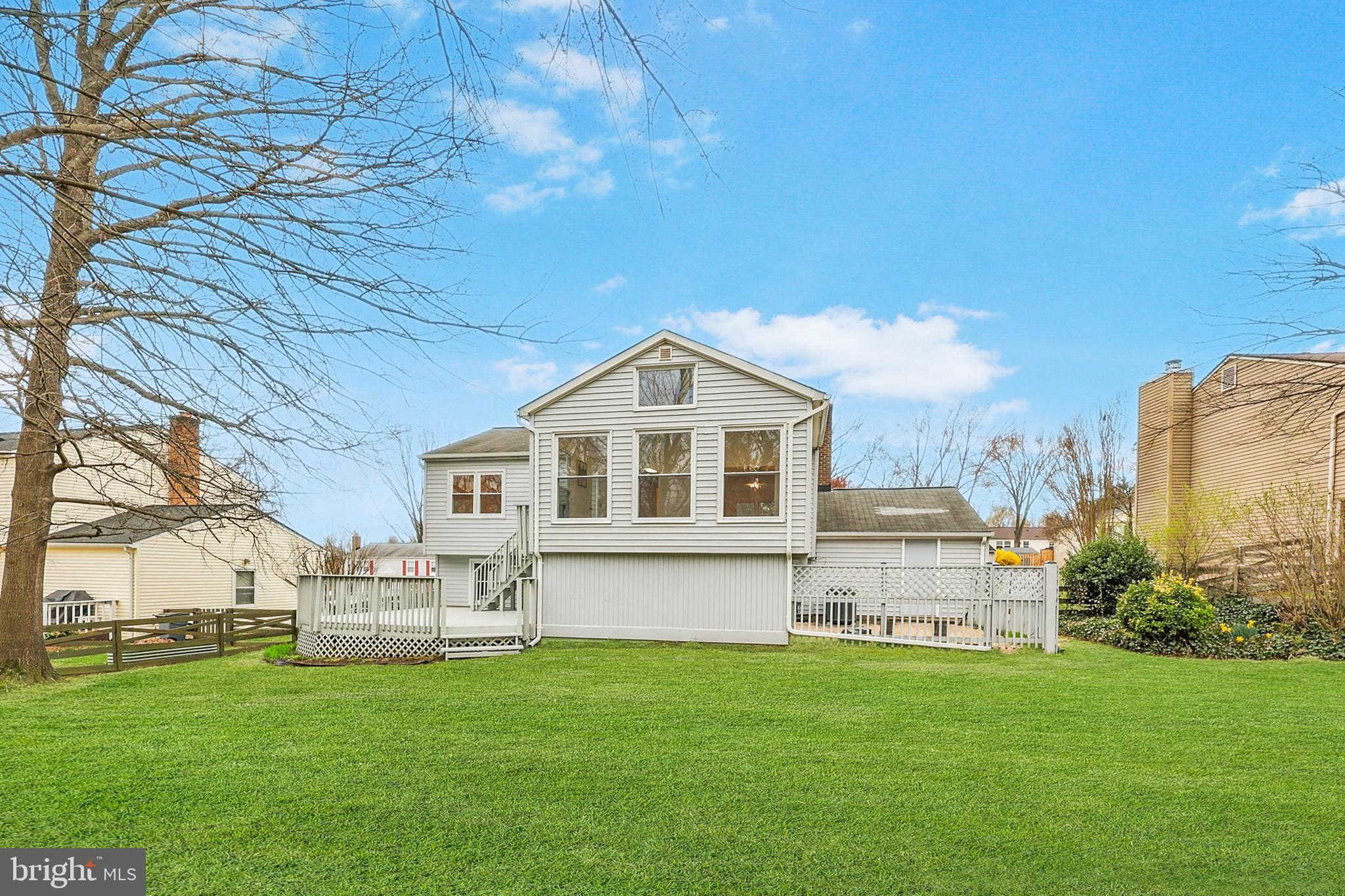 HUNTERS CREEK - Residential