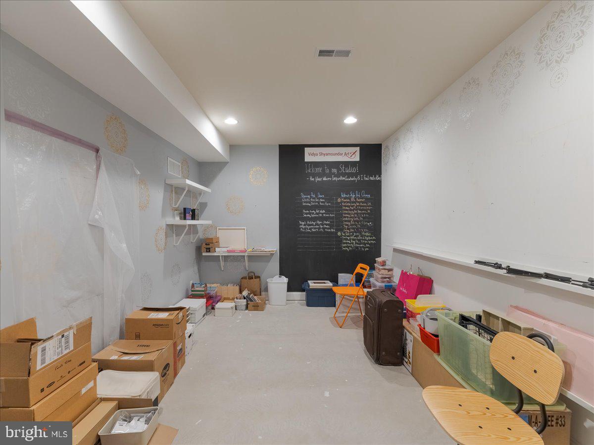 BRIGHT GLADE FARMS - Residential