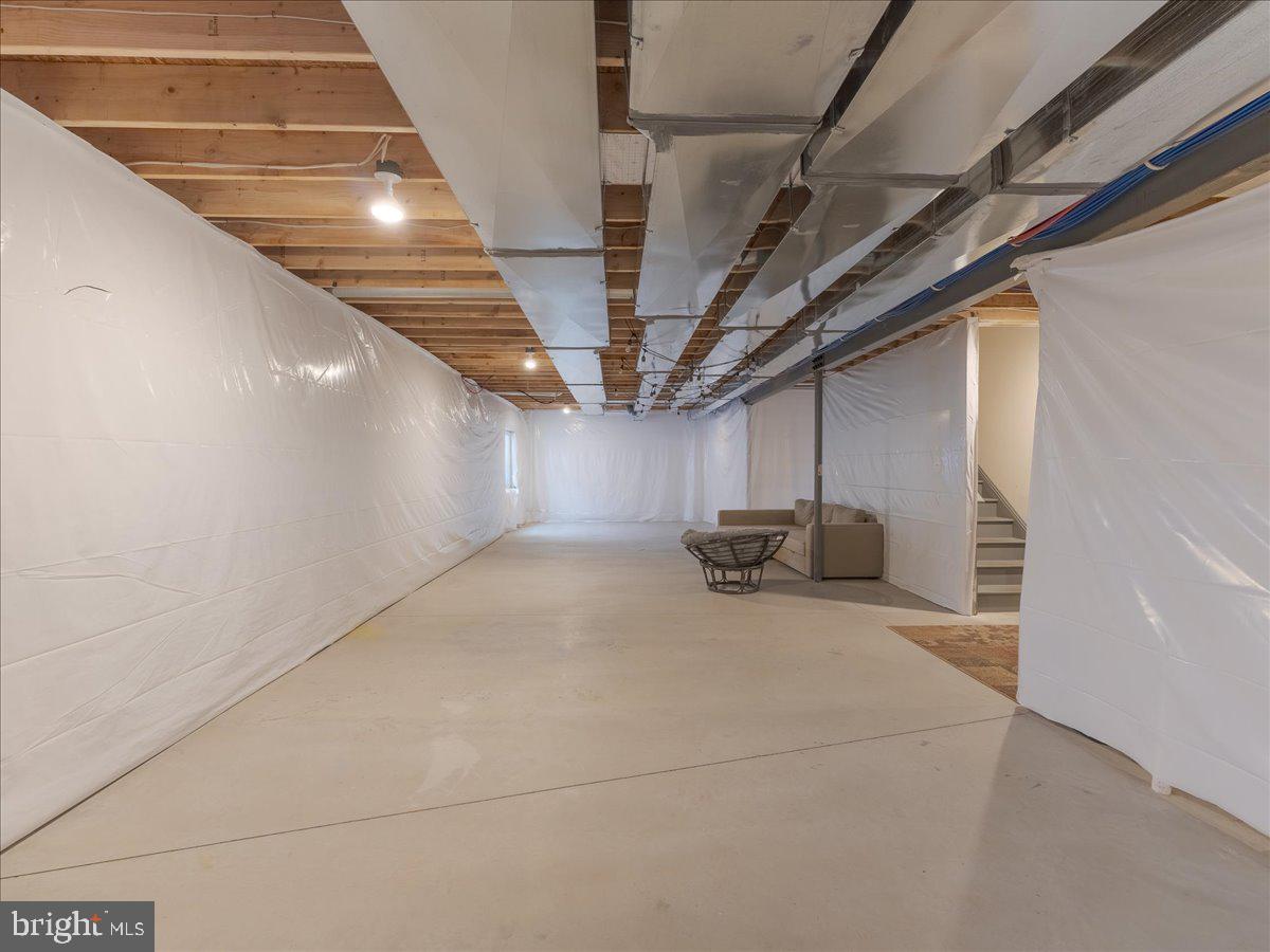 BRIGHT GLADE FARMS - Residential