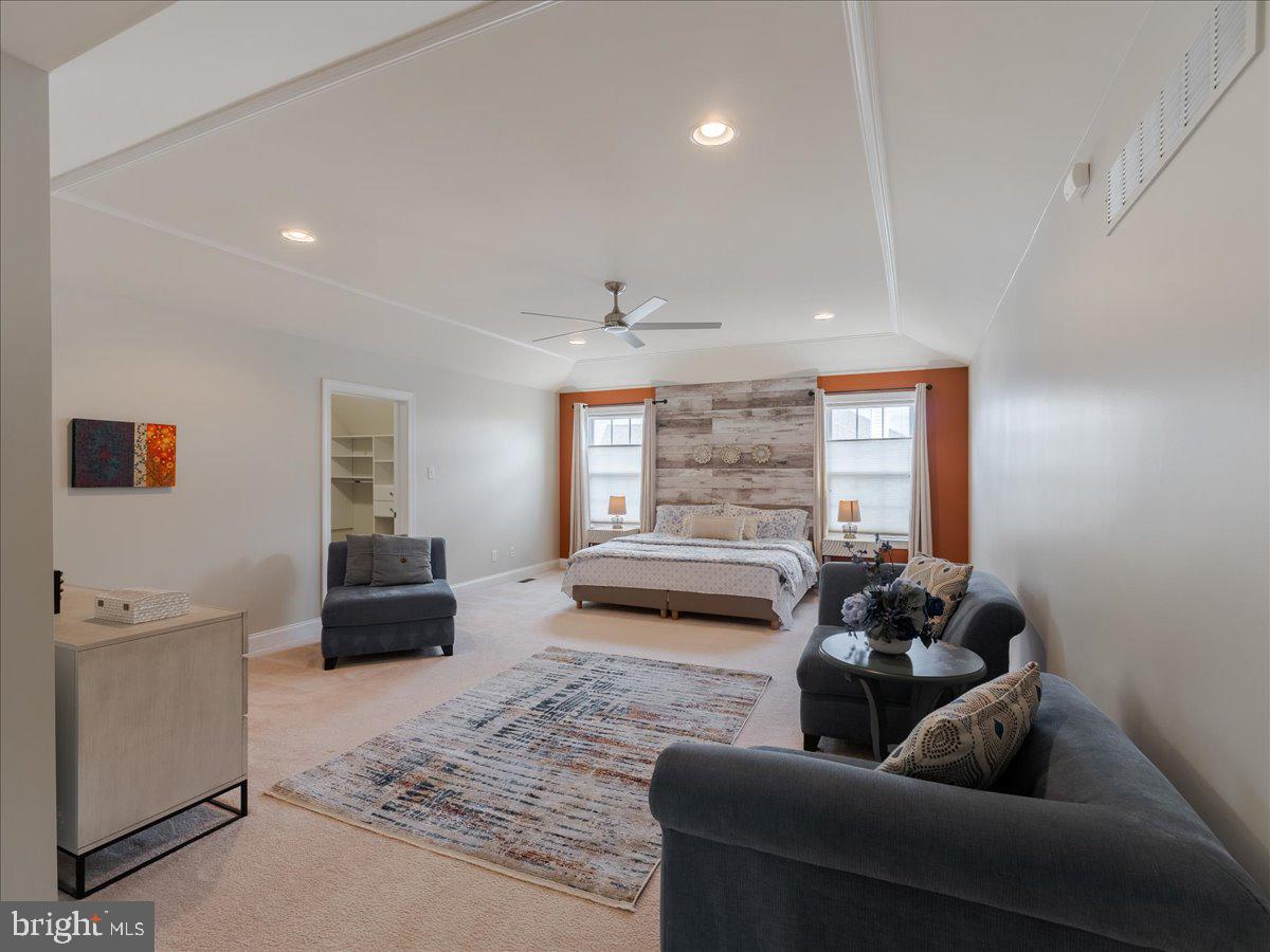 BRIGHT GLADE FARMS - Residential