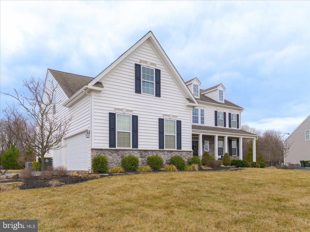 BRIGHT GLADE FARMS - Residential