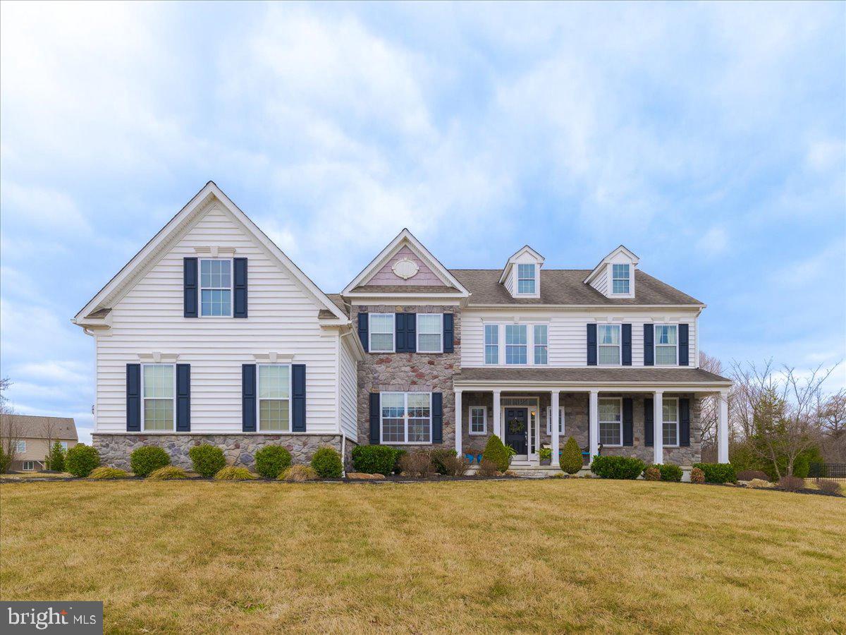 BRIGHT GLADE FARMS - Residential