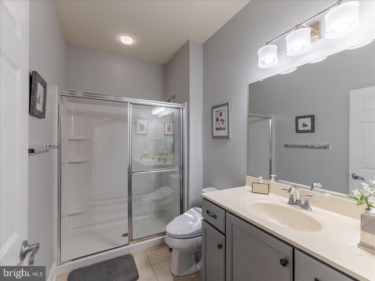 BRIGHT GLADE FARMS - Residential