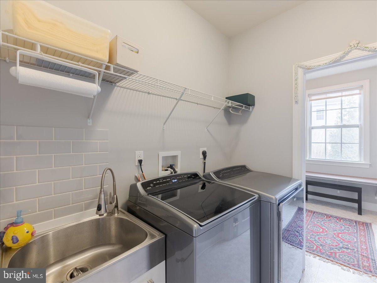 BRIGHT GLADE FARMS - Residential