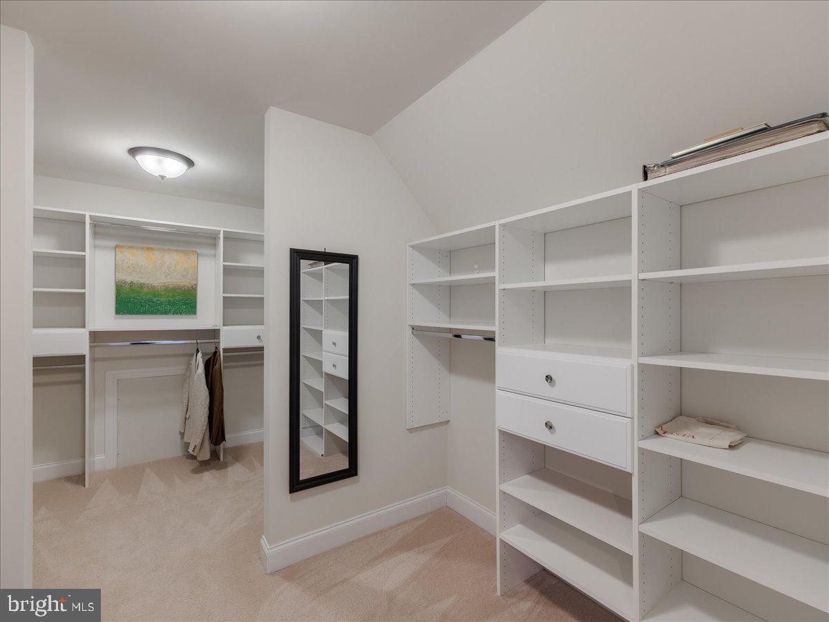 BRIGHT GLADE FARMS - Residential