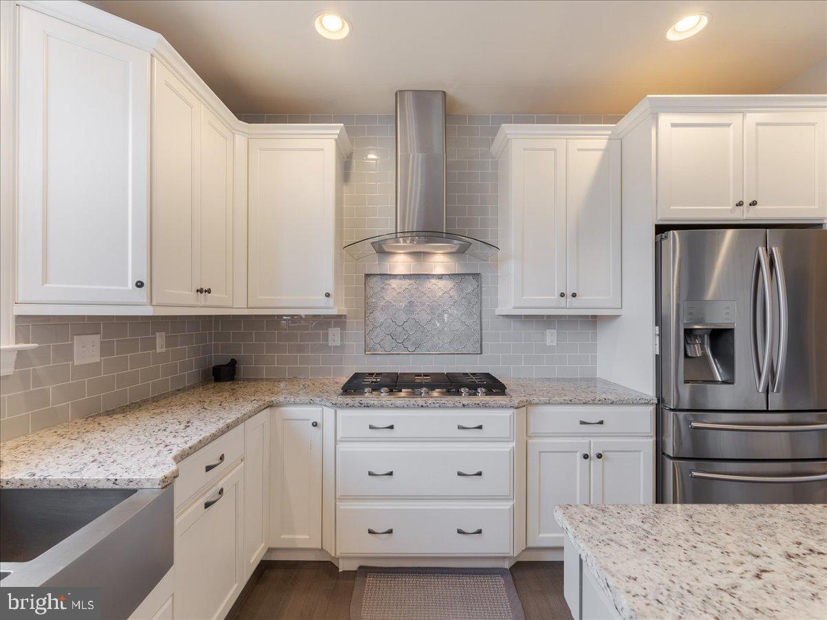 BRIGHT GLADE FARMS - Residential