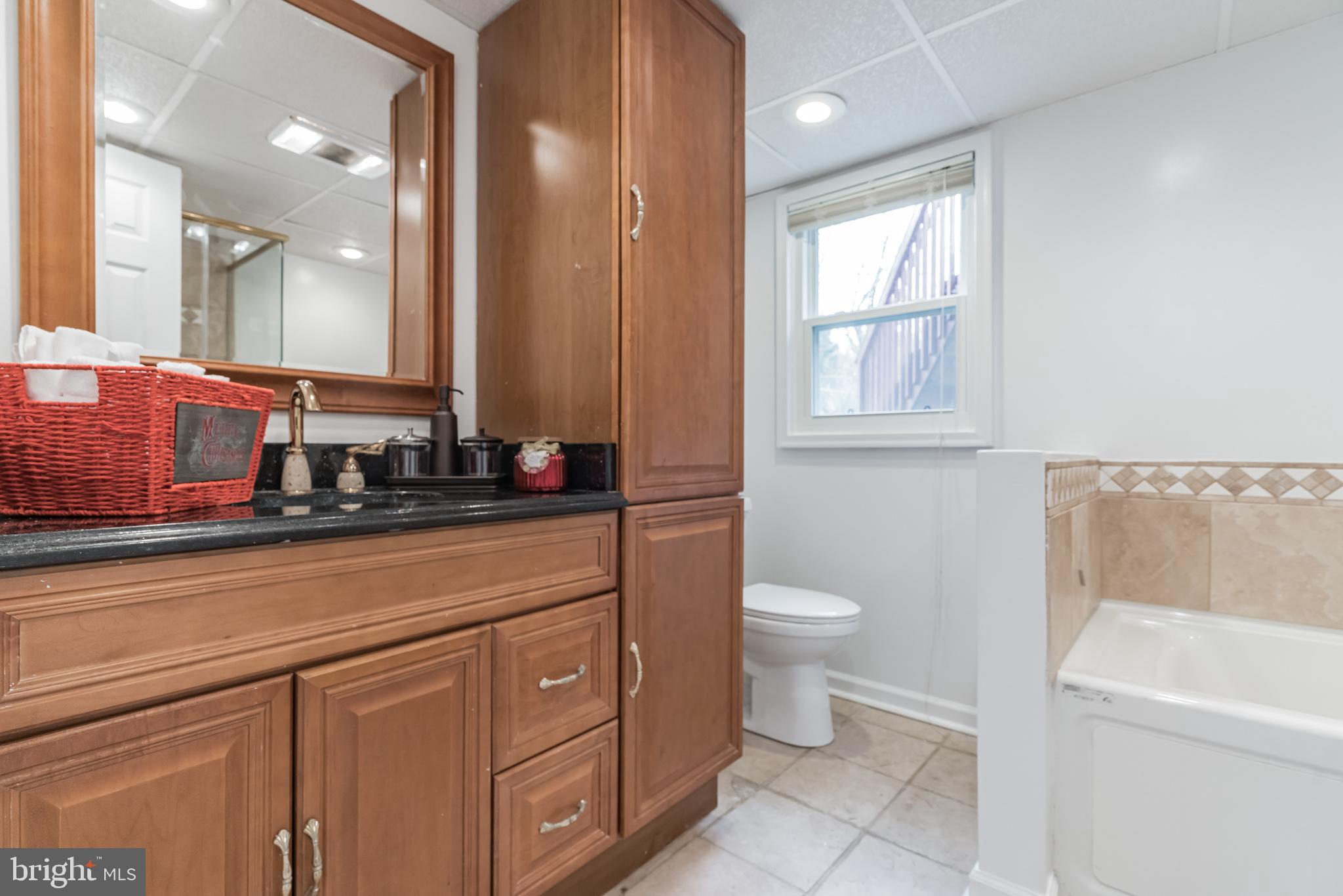 PYLES & WELCHES - Residential