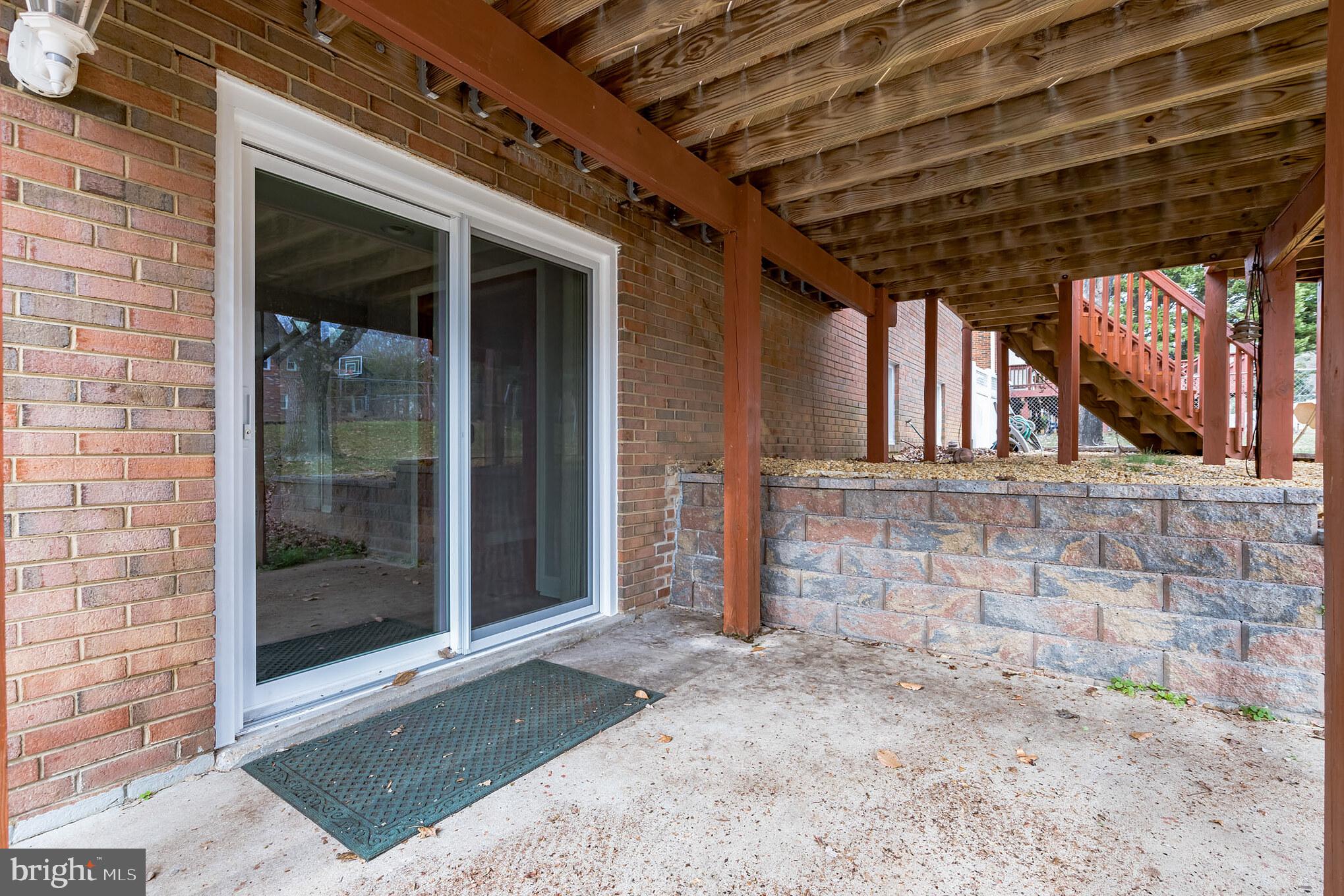 PYLES & WELCHES - Residential