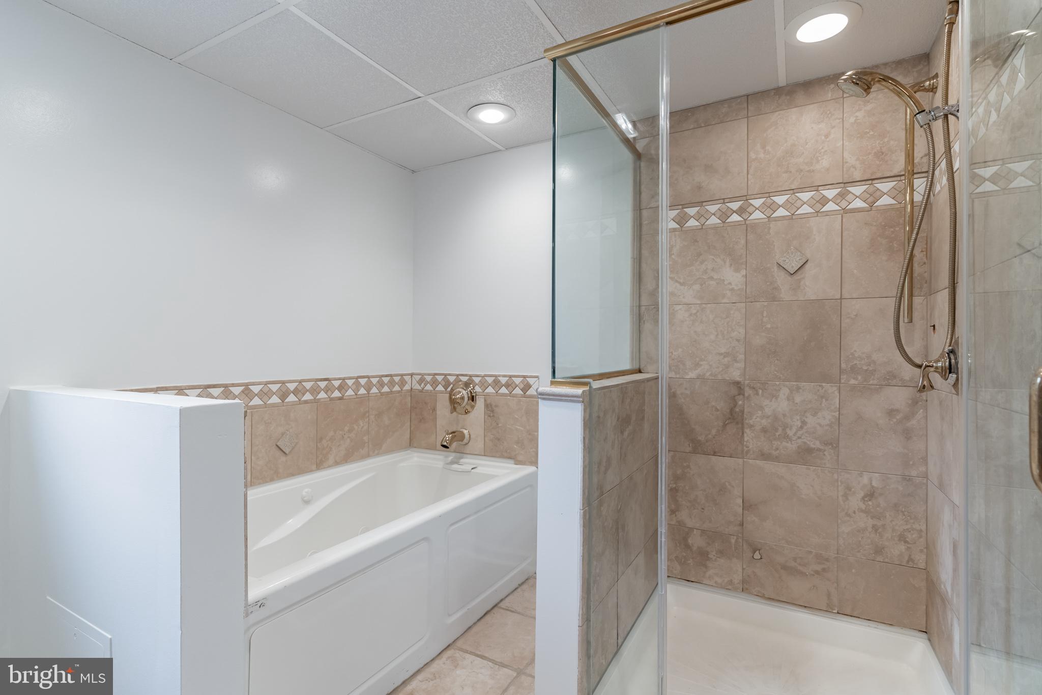 PYLES & WELCHES - Residential