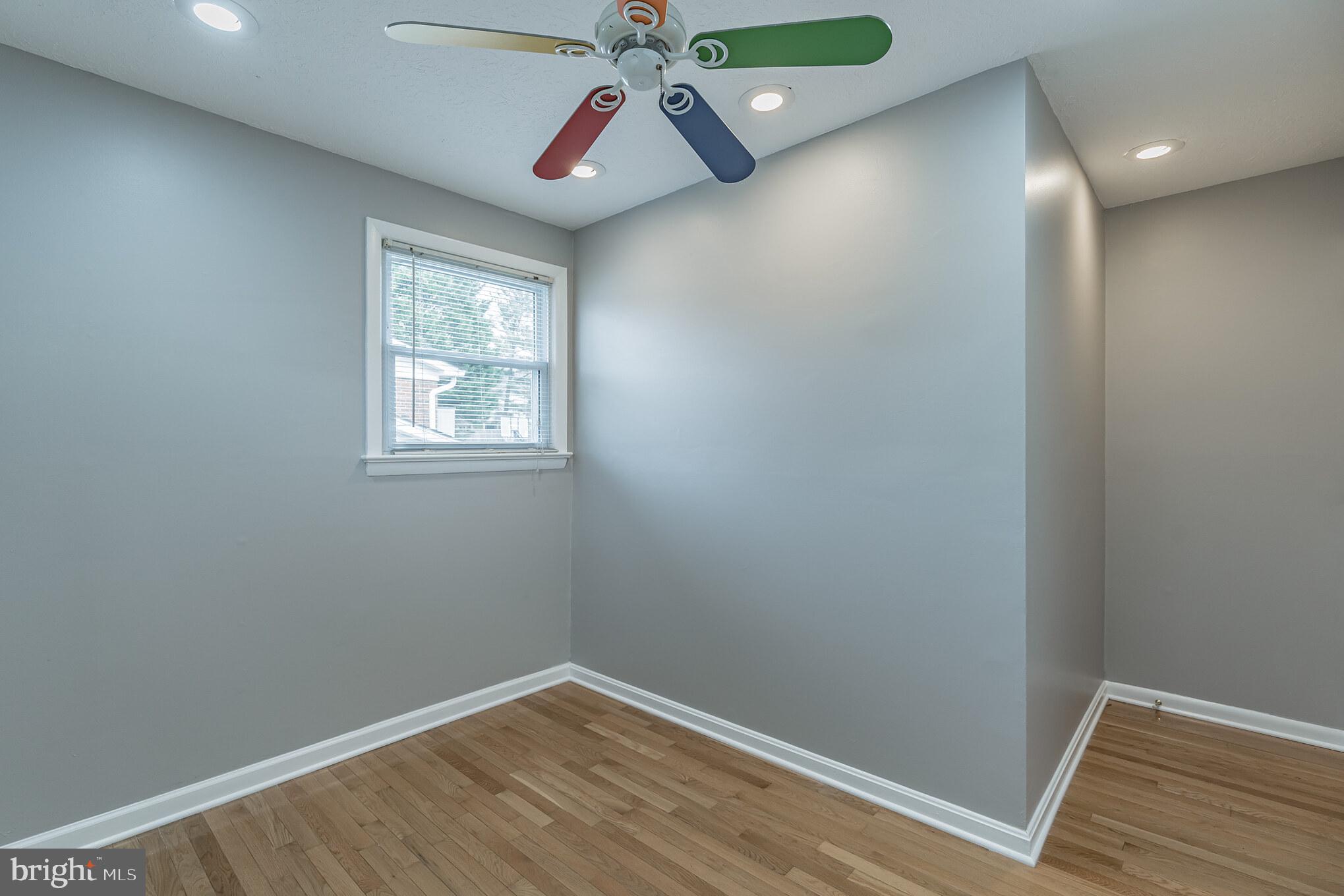 PYLES & WELCHES - Residential