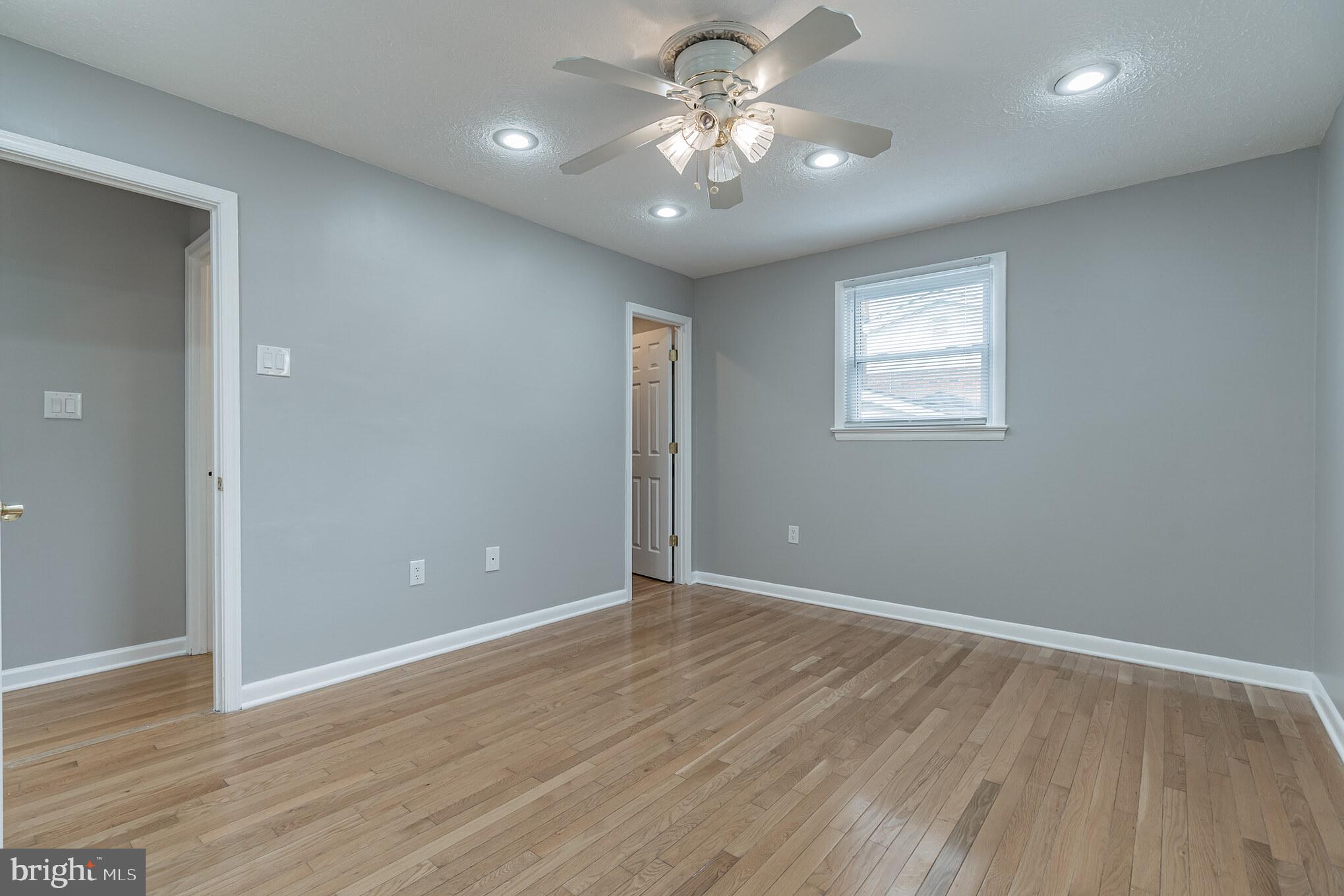 PYLES & WELCHES - Residential