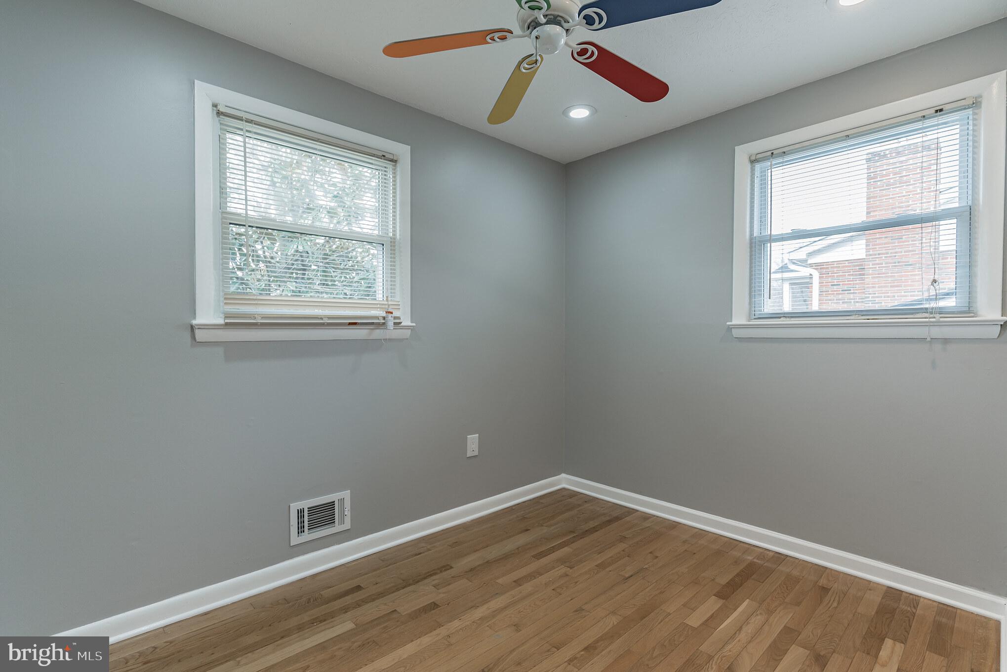 PYLES & WELCHES - Residential