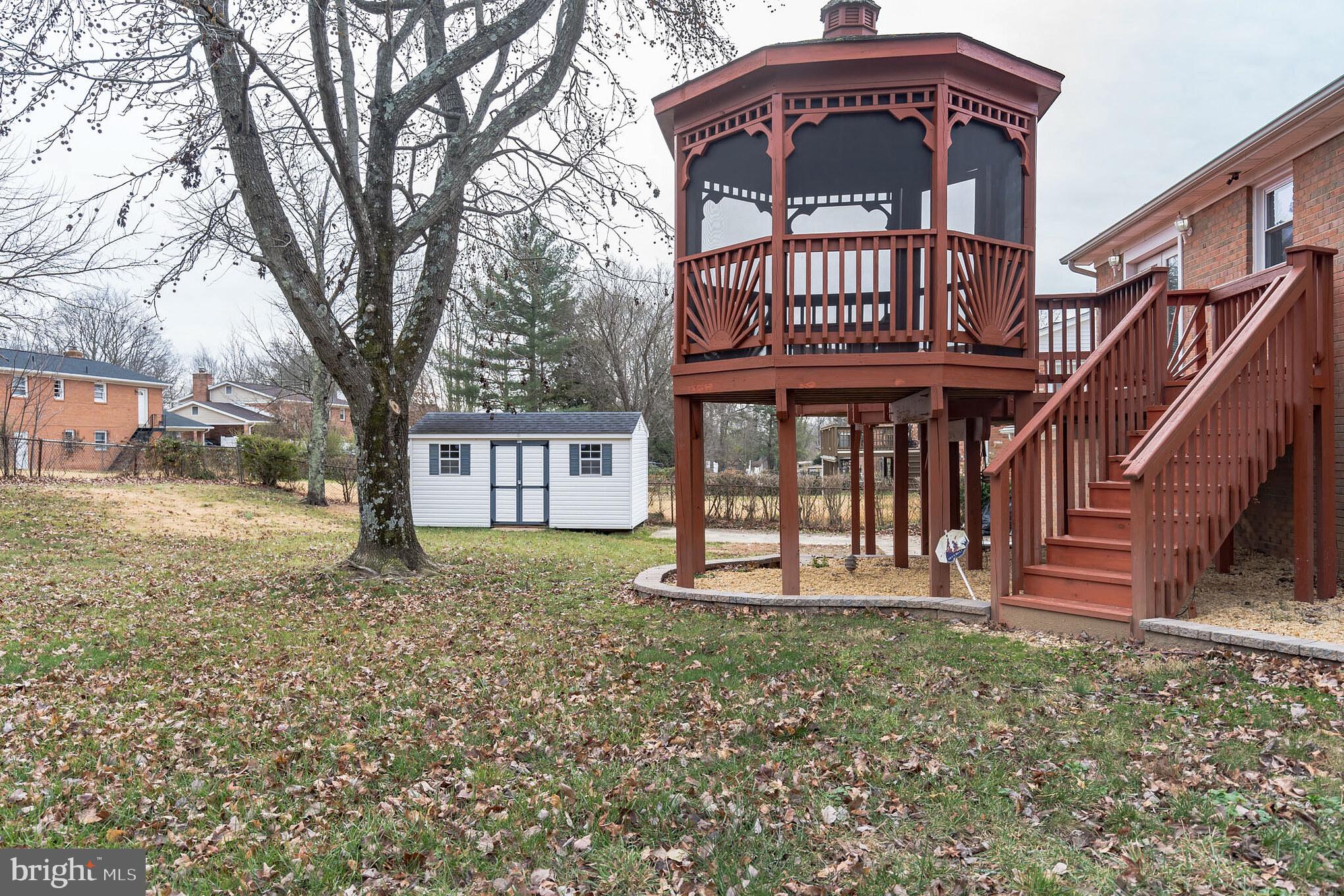 PYLES & WELCHES - Residential