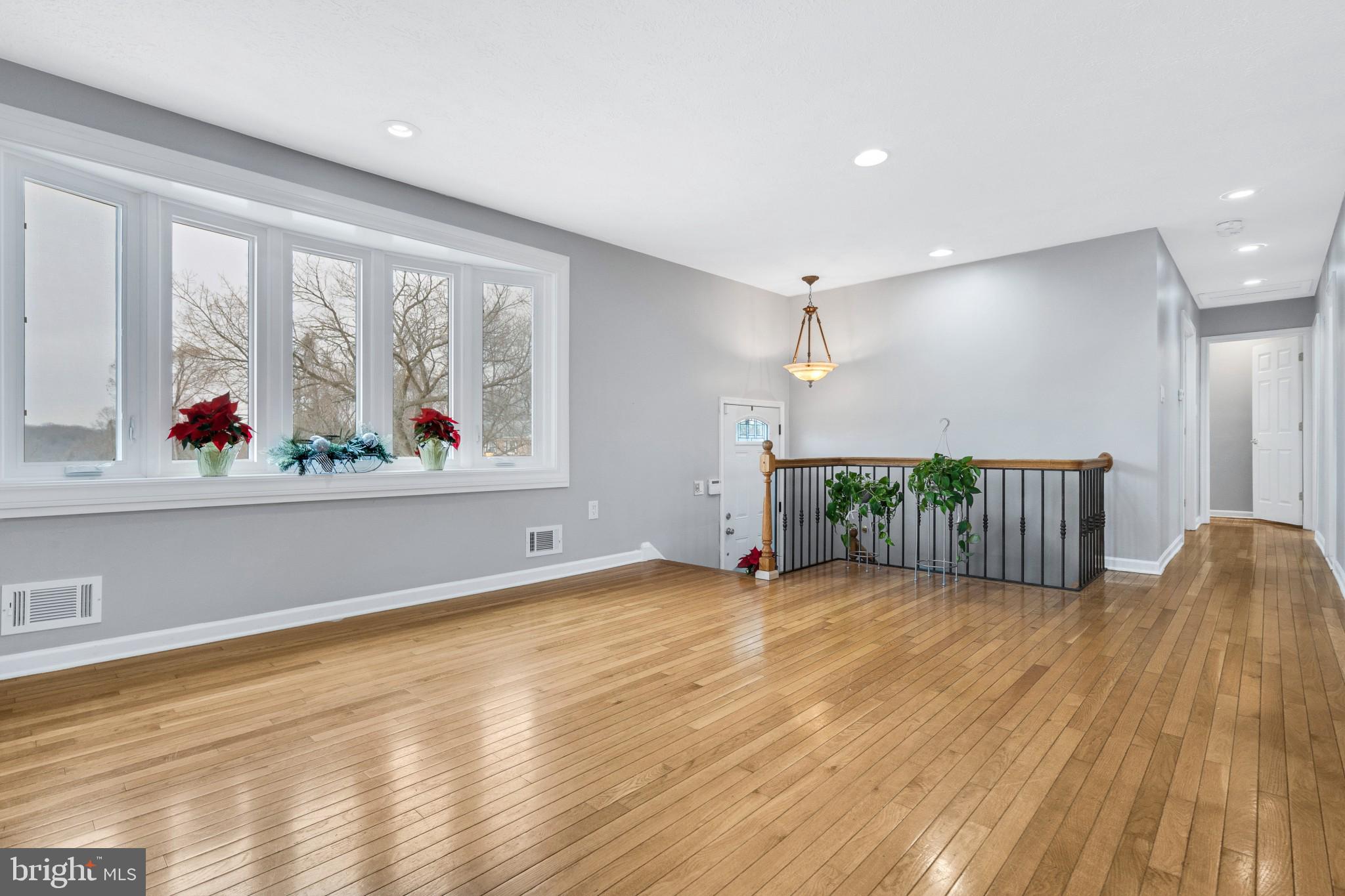 PYLES & WELCHES - Residential