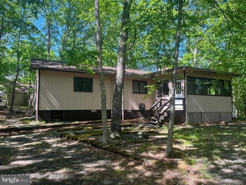 5970 Decker Road, Bushkill, PA, 18324