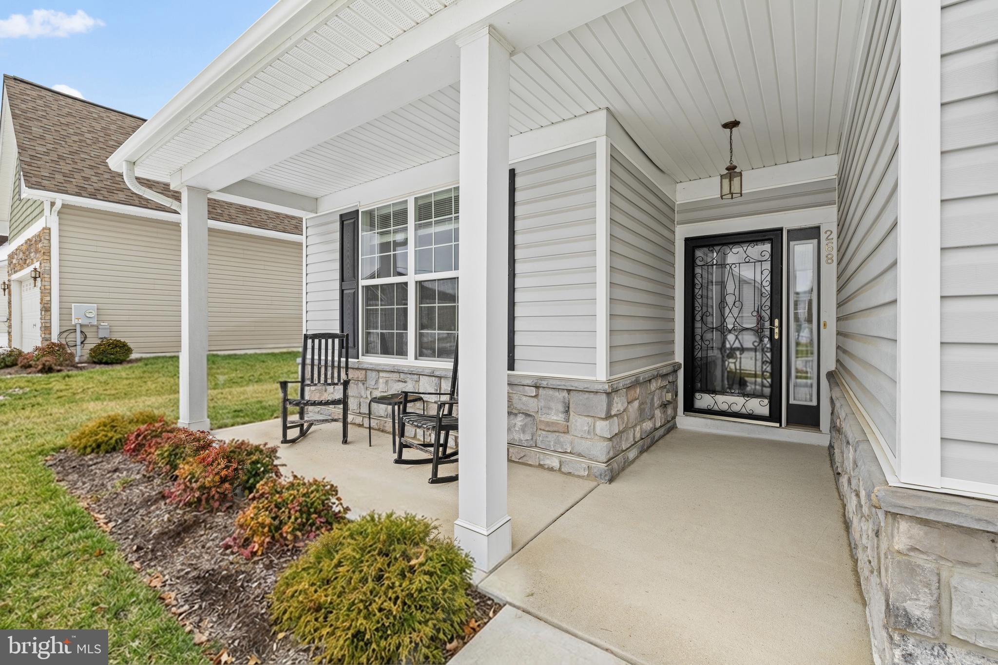 268 N RED HAVEN LANE