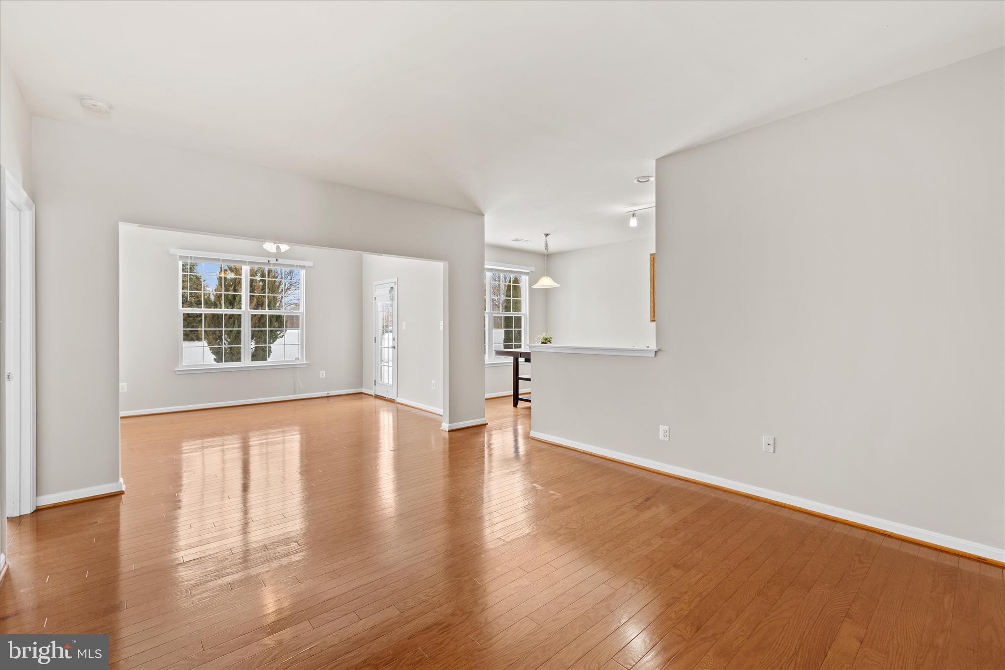 268 N RED HAVEN LANE