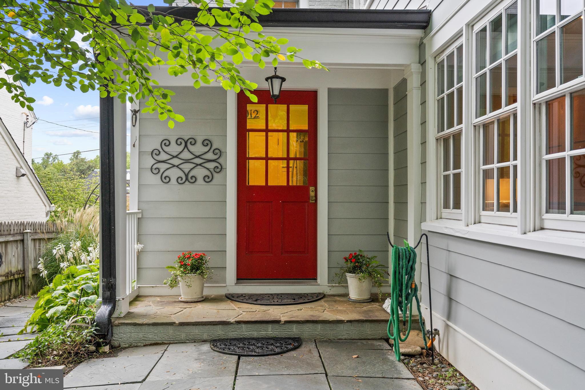 CHEVY CHASE VILLAGE - Residential