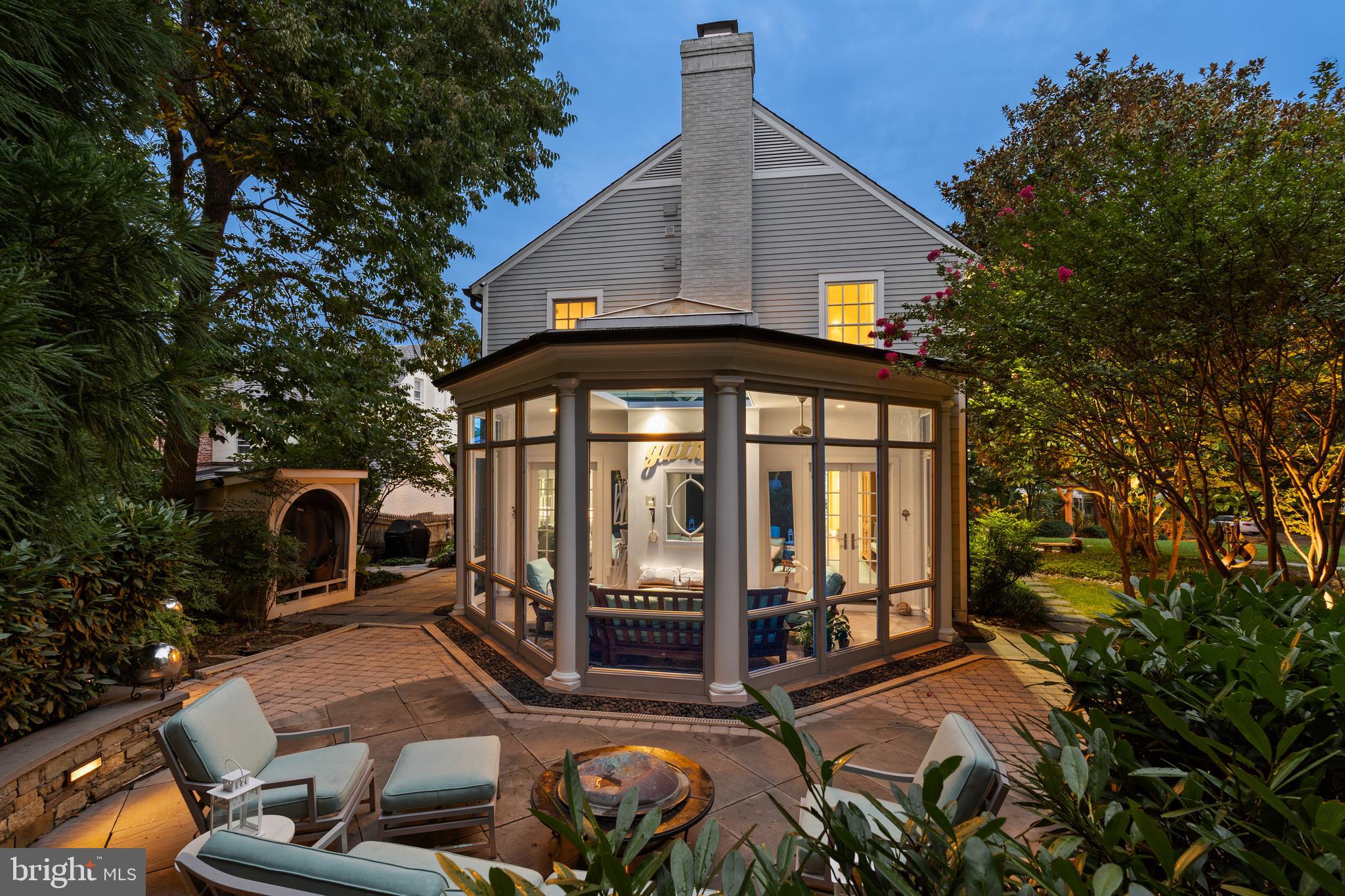 CHEVY CHASE VILLAGE - Residential