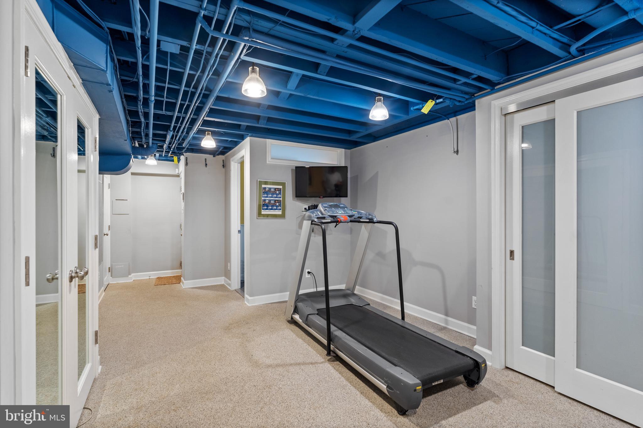 CHEVY CHASE VILLAGE - Residential