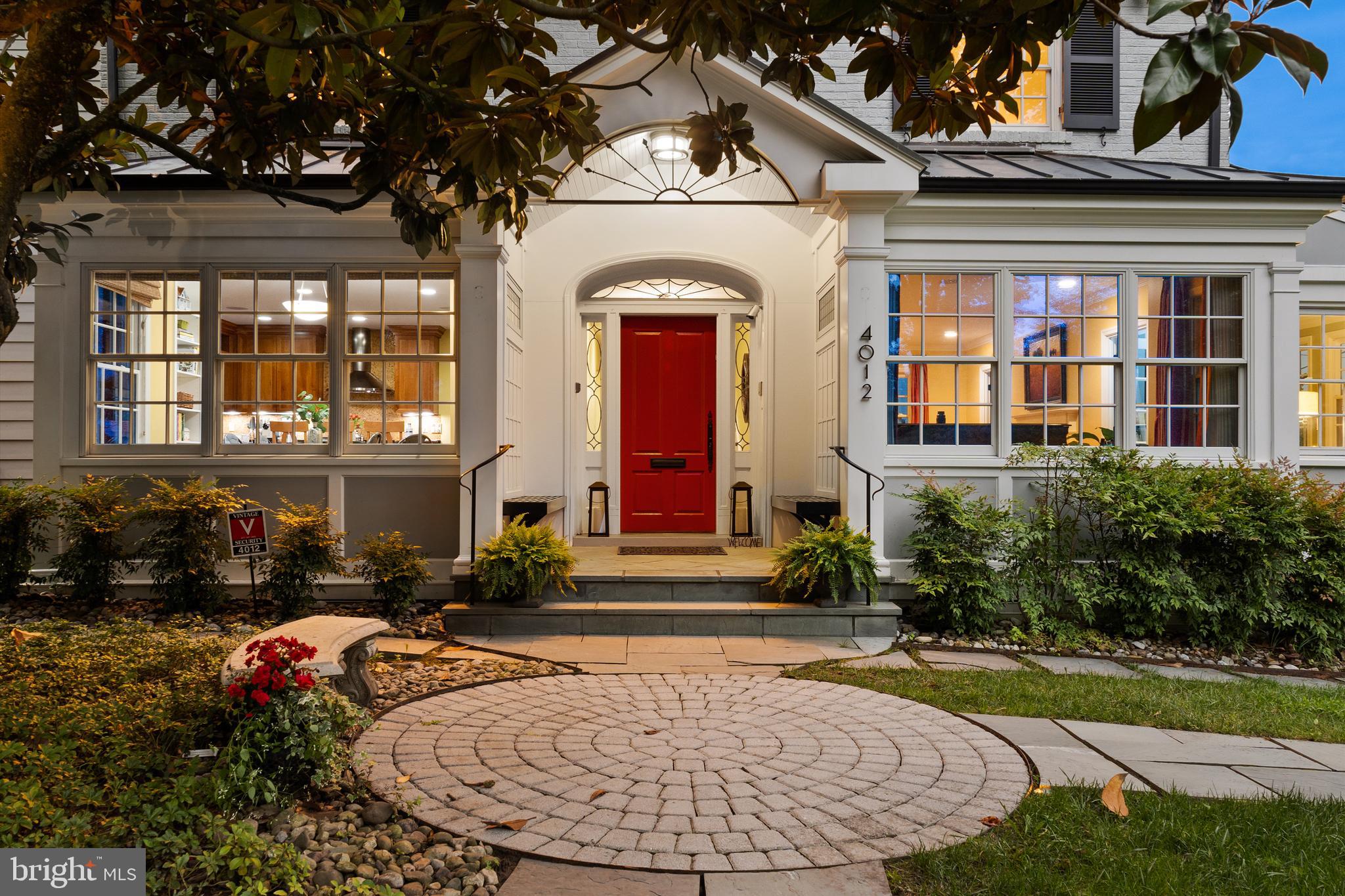 CHEVY CHASE VILLAGE - Residential