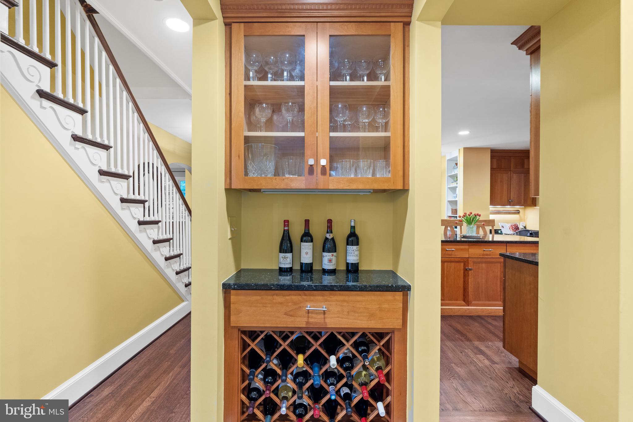 CHEVY CHASE VILLAGE - Residential