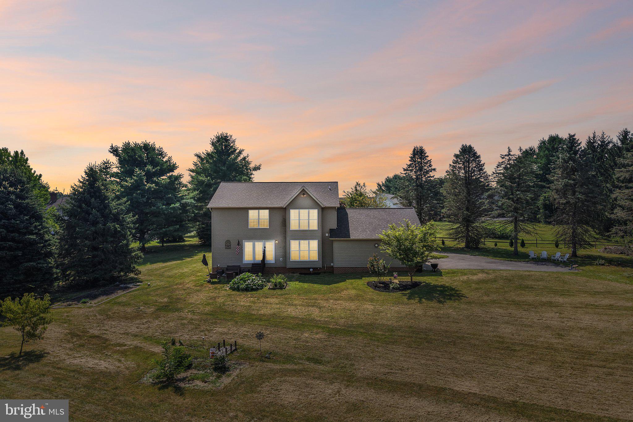 2092 TRIPLE GREEN COURT