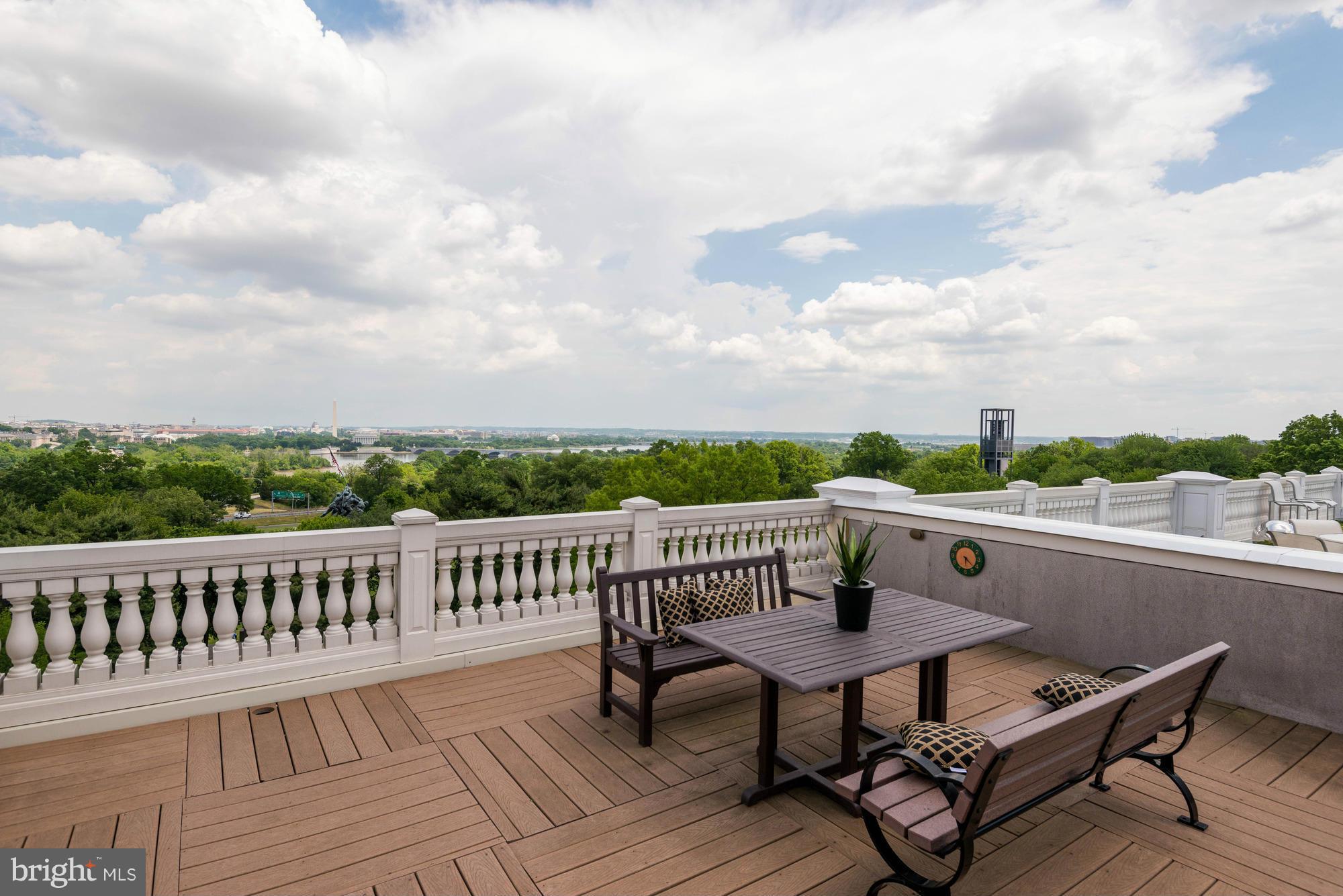 MONROE - Residential