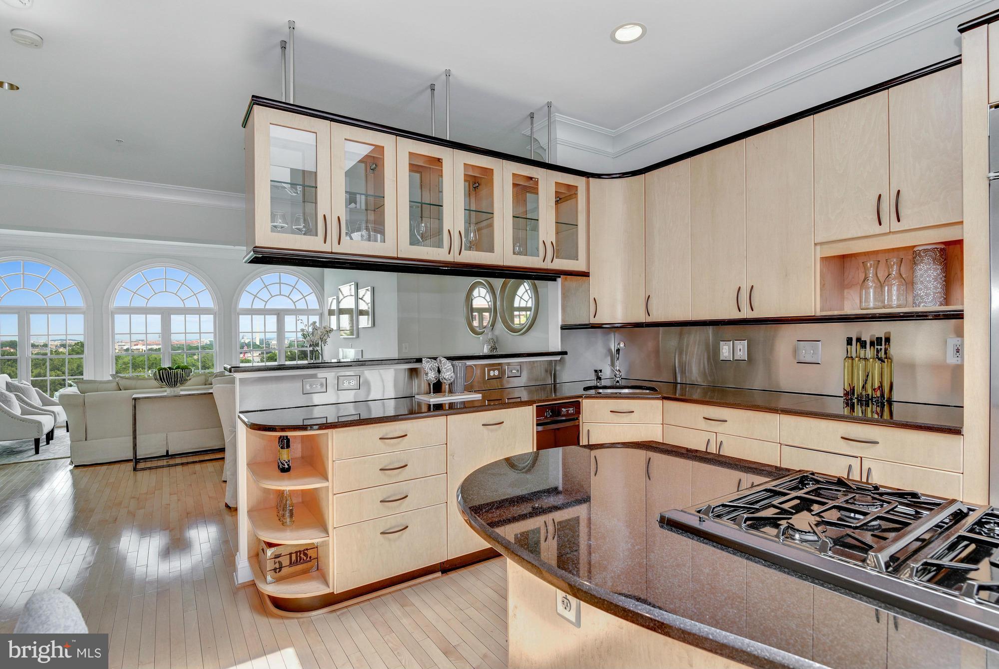 MONROE - Residential