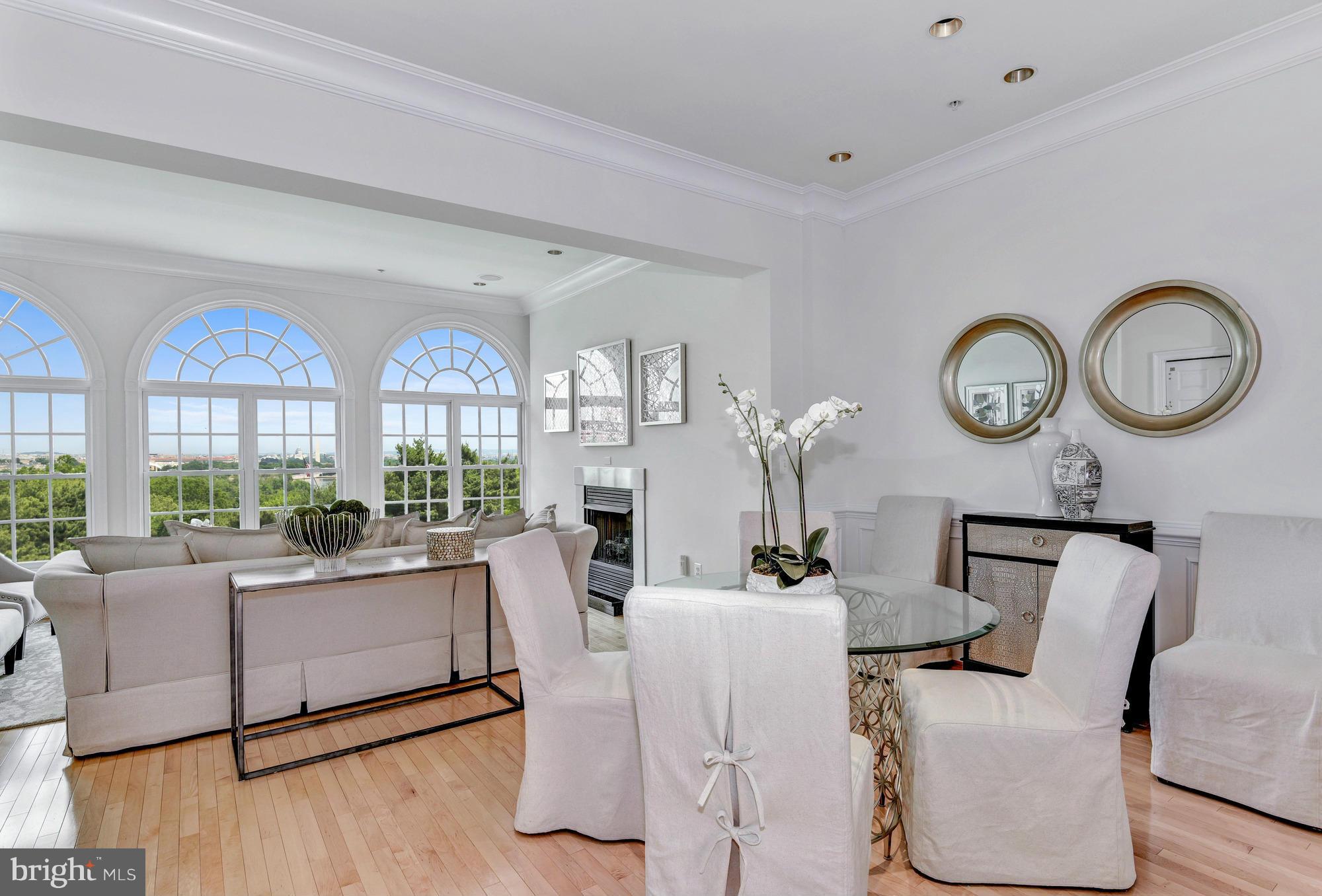 MONROE - Residential