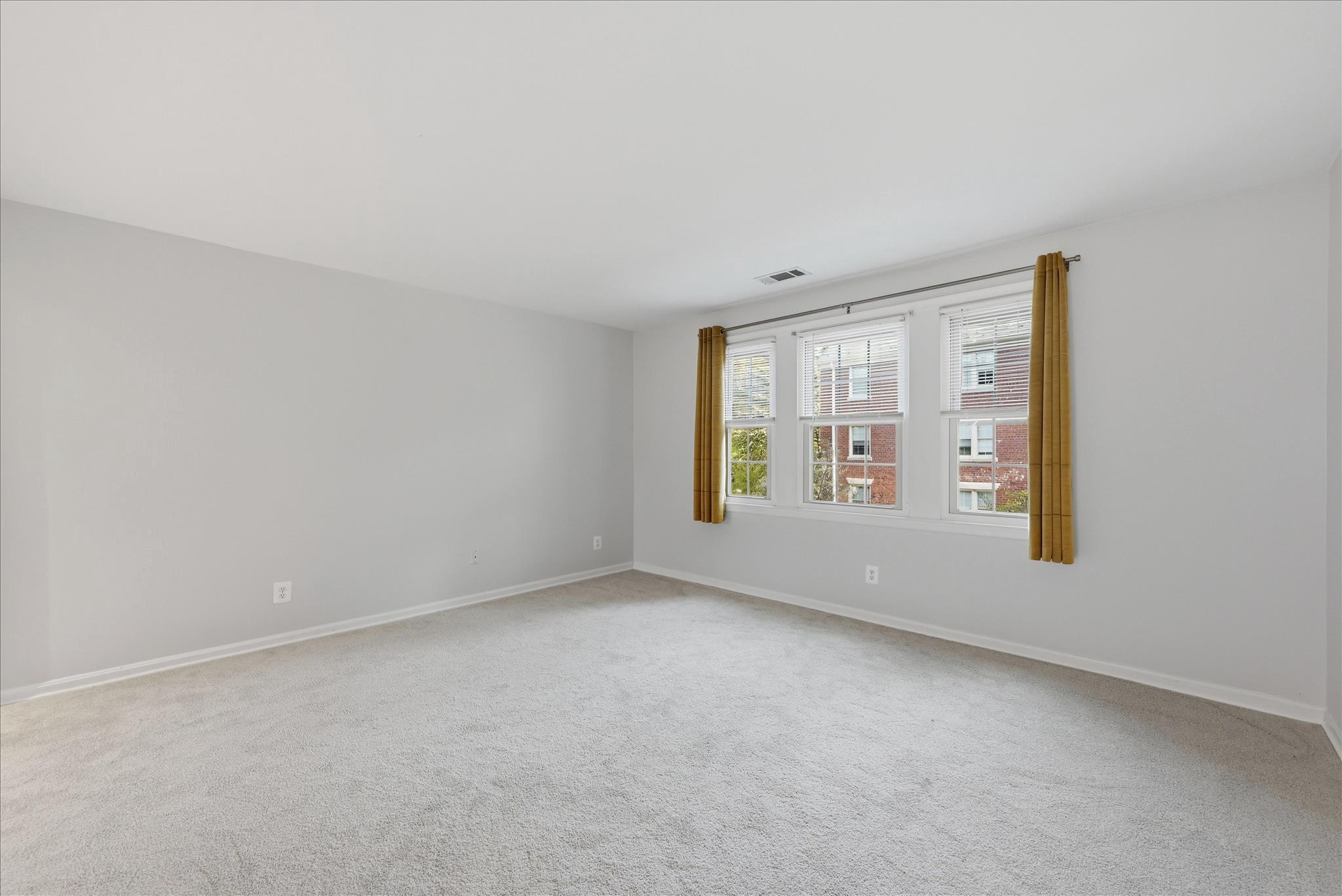 HARBOR TERRACE - Residential