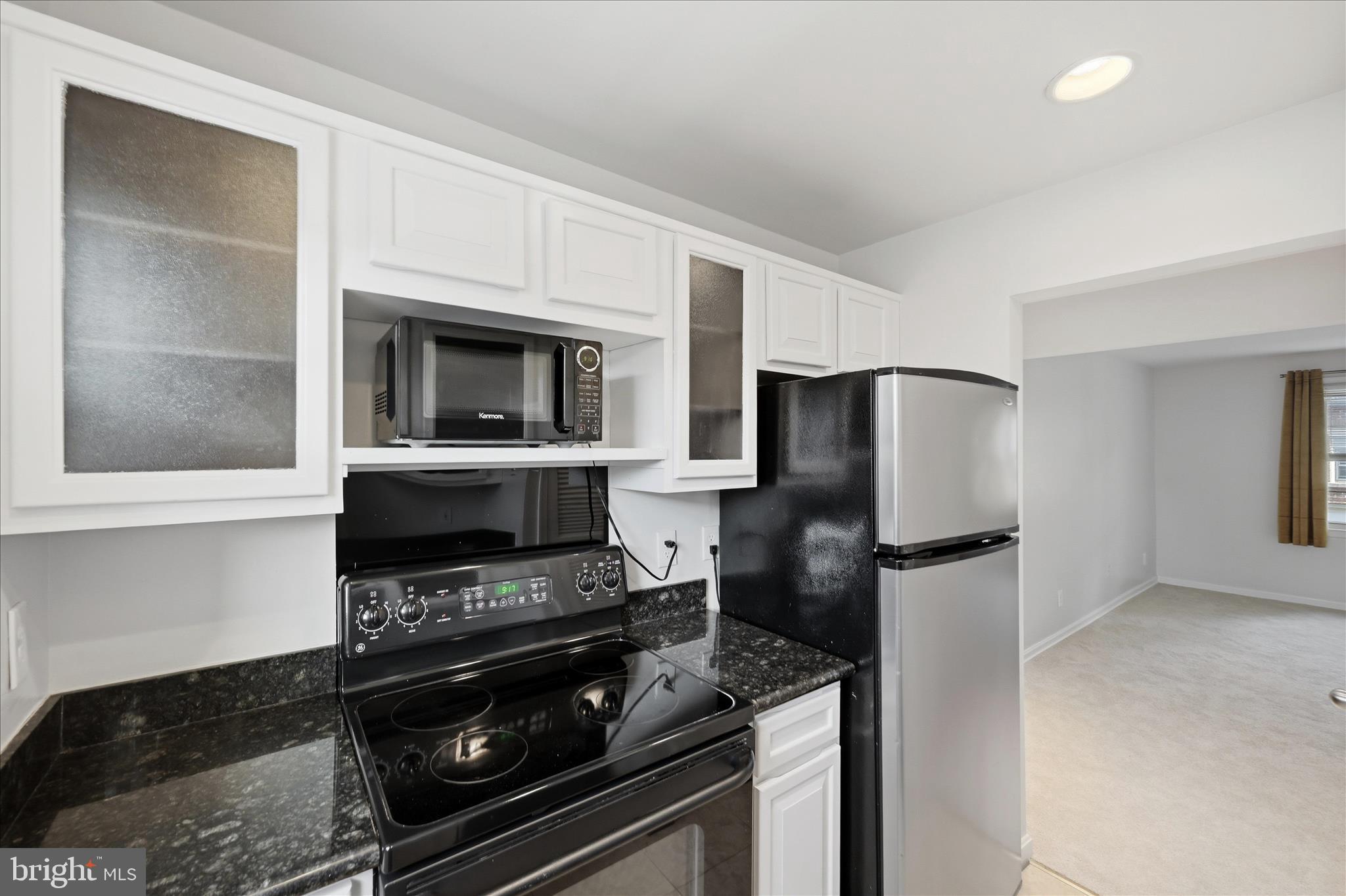 HARBOR TERRACE - Residential