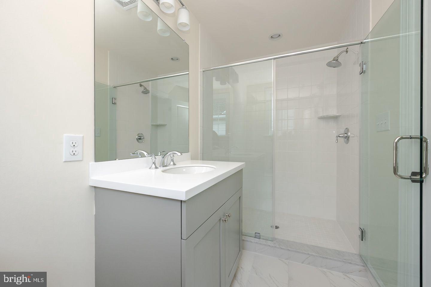 CHAPEL HILL - Residential