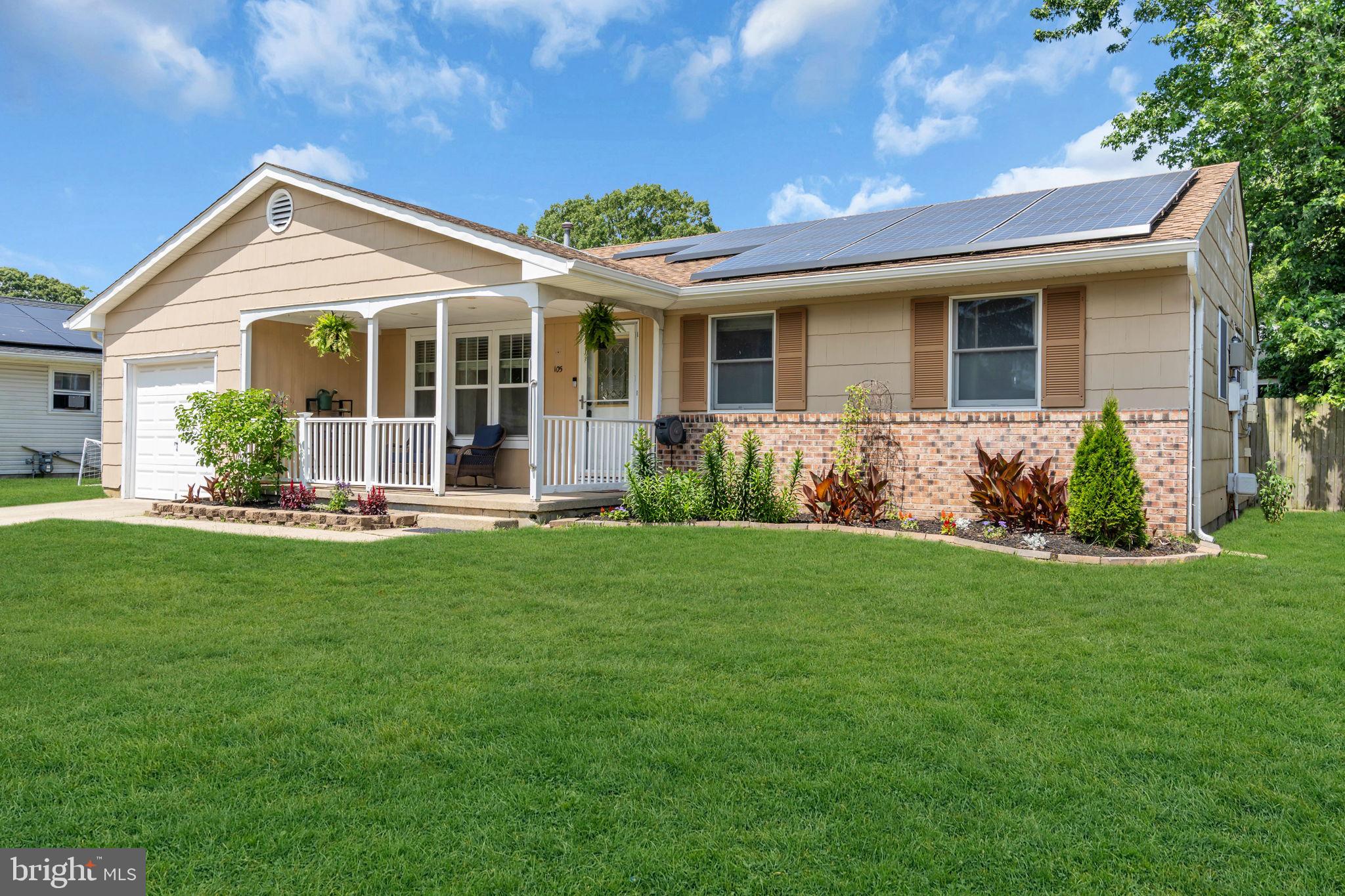 105 BOULDER LAKE DRIVE