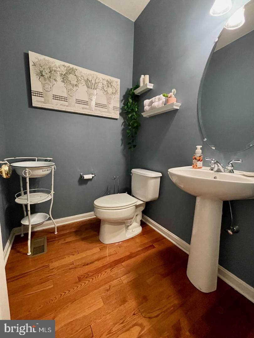 BEDMINSTER SQUARE - Residential Lease