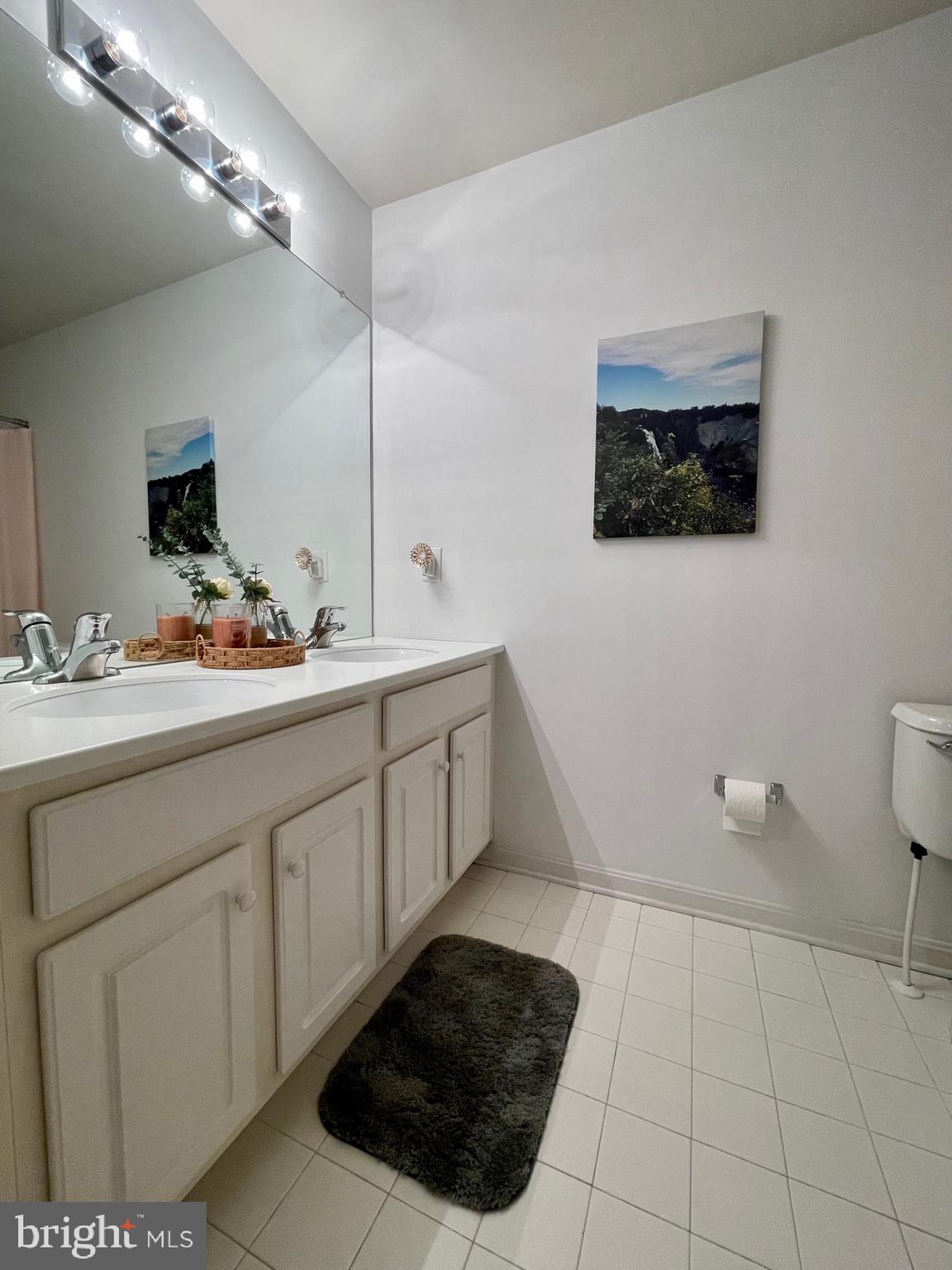 BEDMINSTER SQUARE - Residential Lease