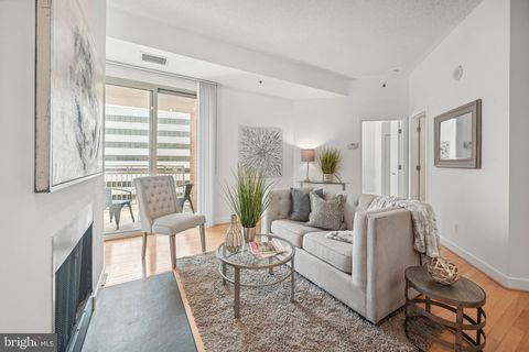 Photo of 7500 WOODMONT AVE #S1210, BETHESDA, MD 20814 (MLS # MDMC2095008)